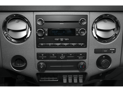 2015 Ford F-350 Chassis XL