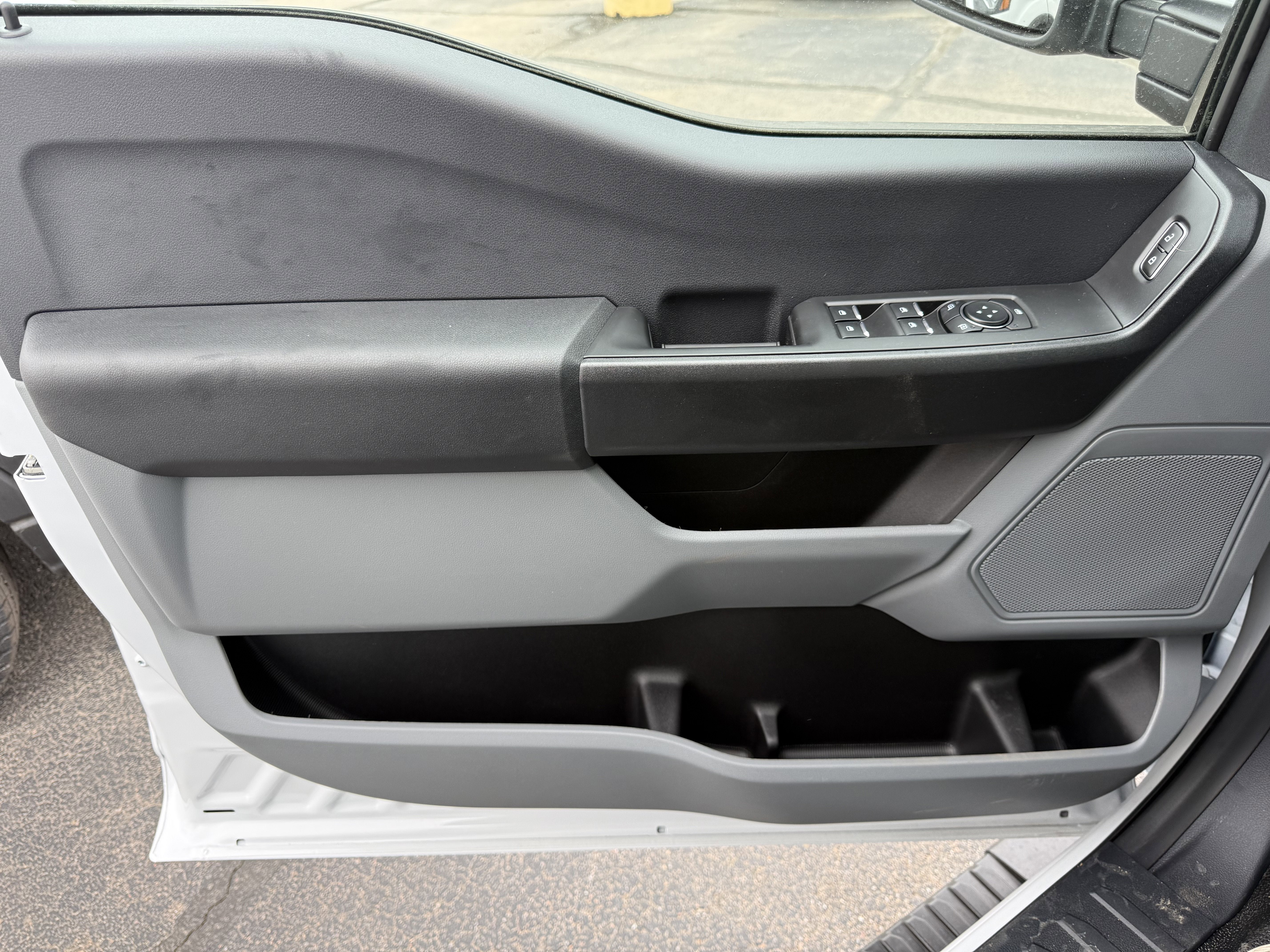 2026 Ford Super Duty F-350 DRW F-350® XL