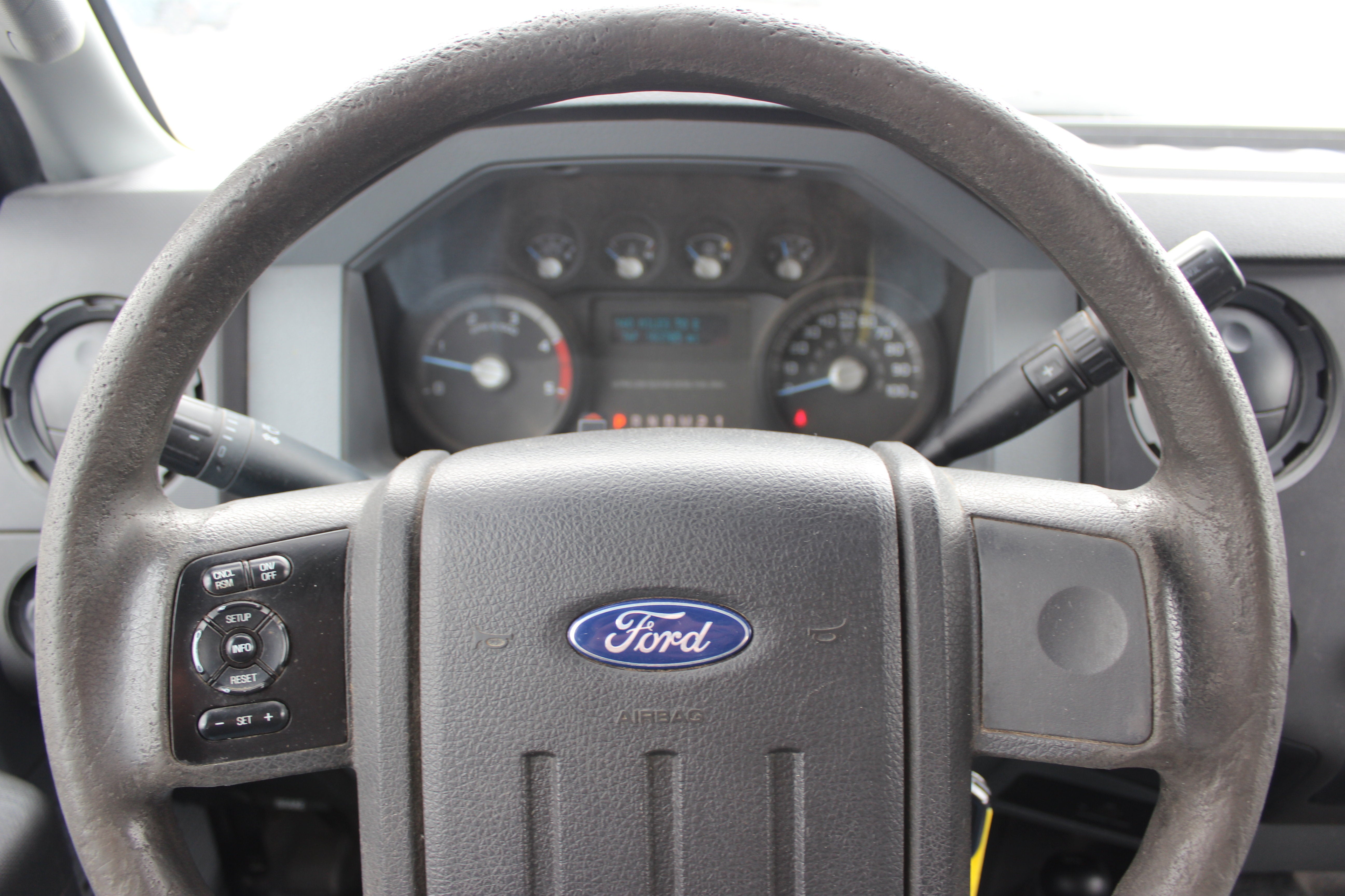 2015 Ford Super Duty F-350 DRW XL