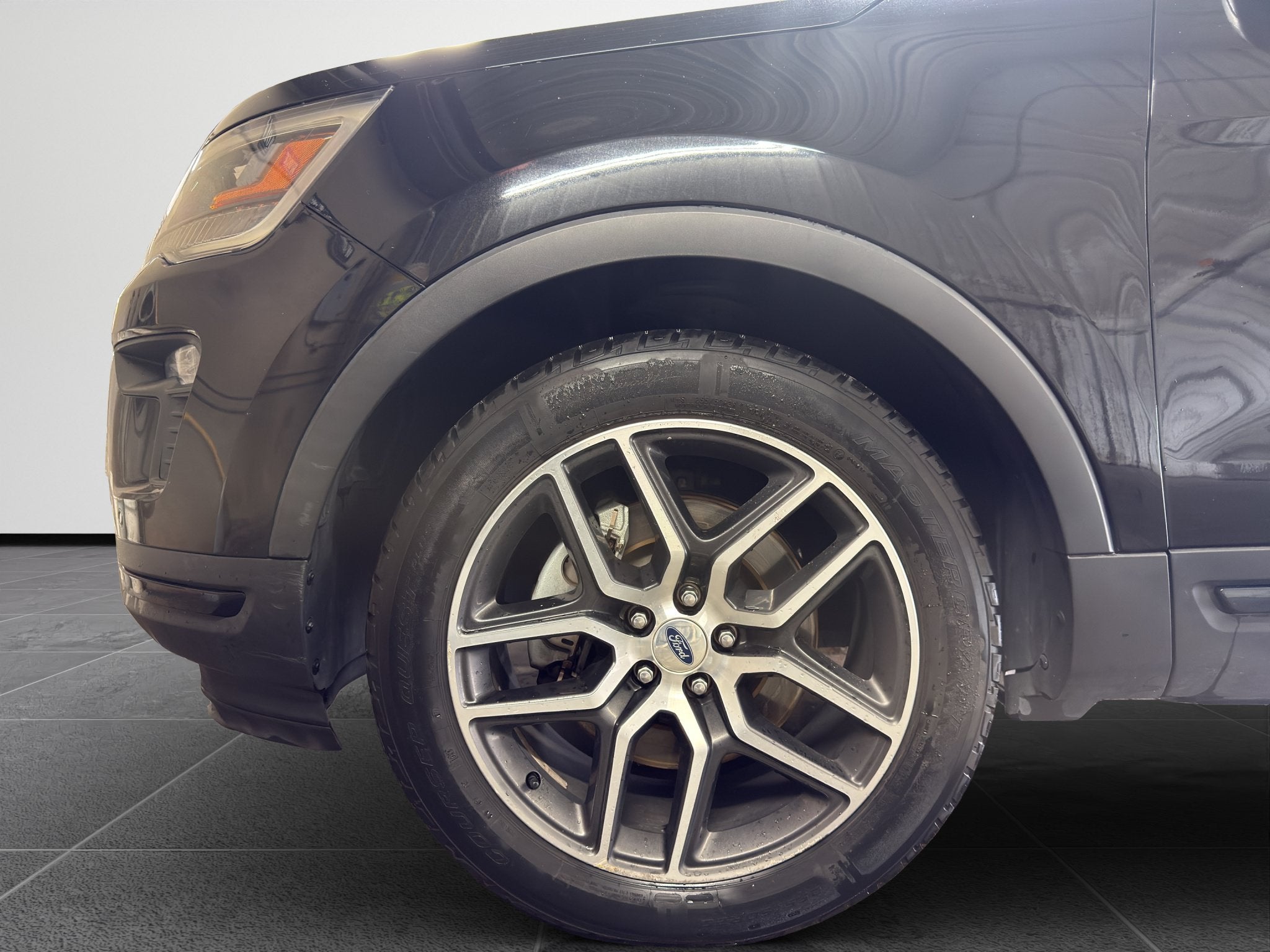 2019 Ford Explorer Sport