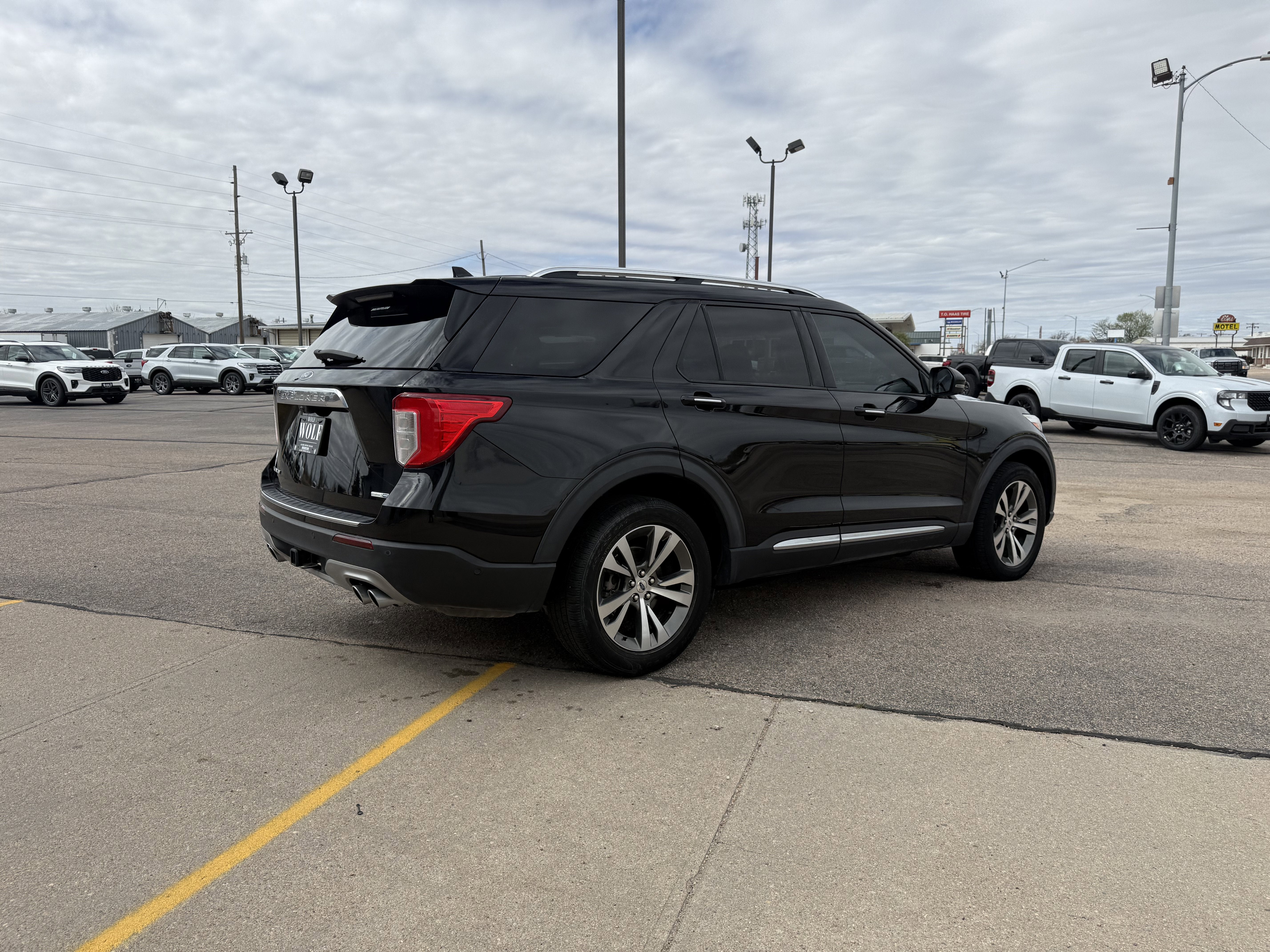 2020 Ford Explorer Platinum