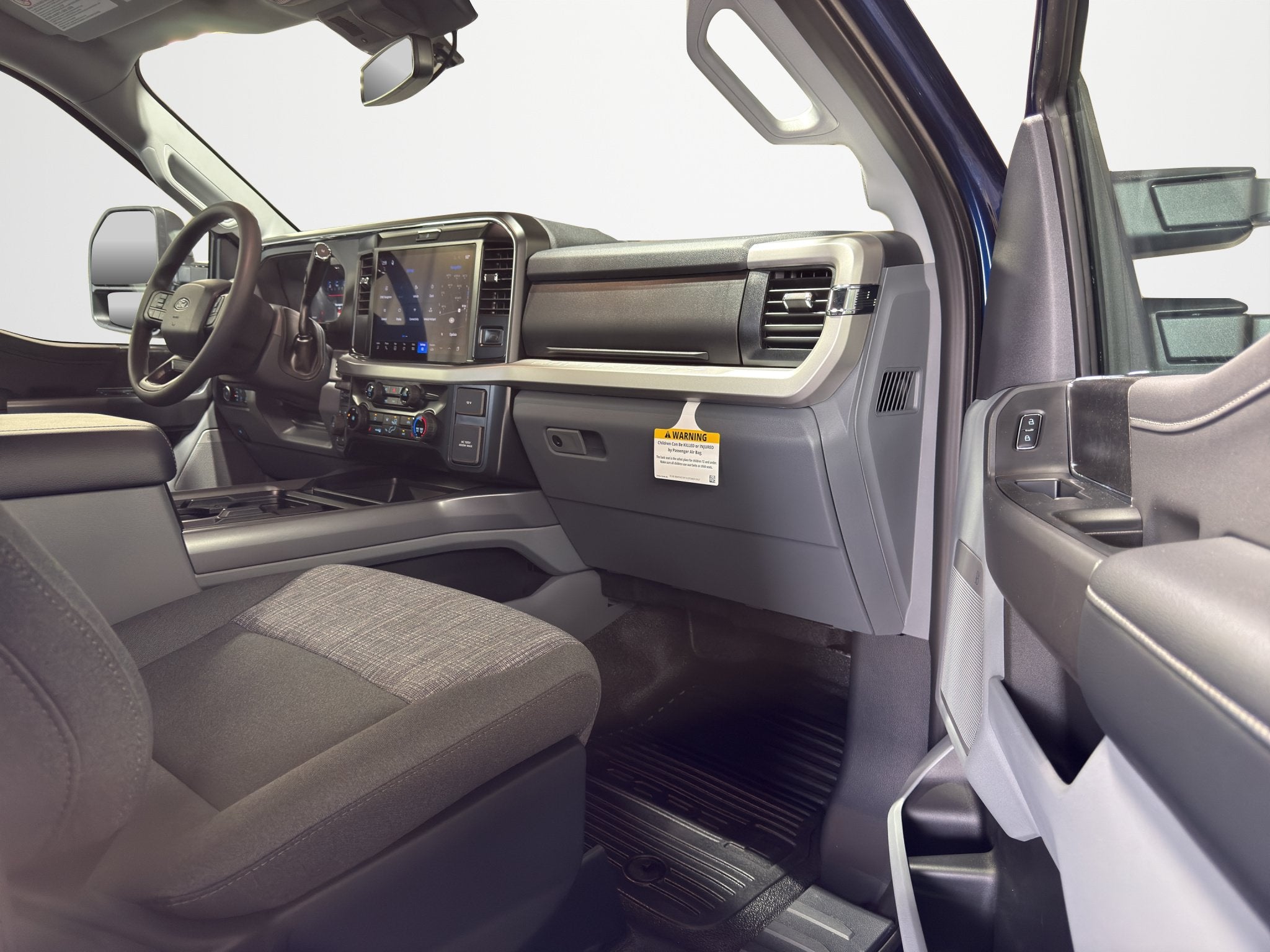 2027 Ford Super Duty F-250 SRW F-250® XLT