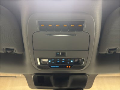 2026 Ford Super Duty F-350 SRW F-350® Lariat®