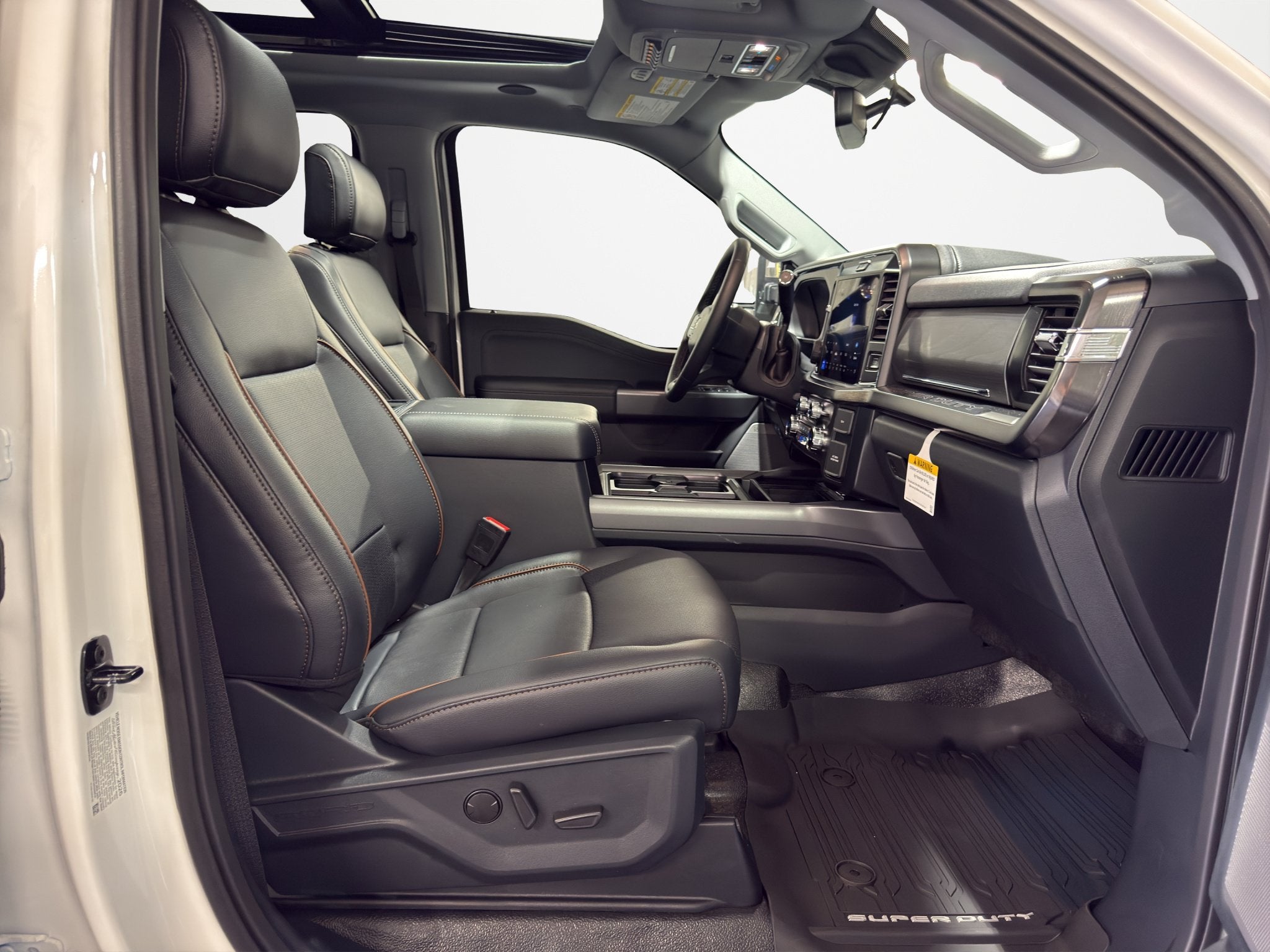 2026 Ford Super Duty F-350 SRW F-350® Lariat®