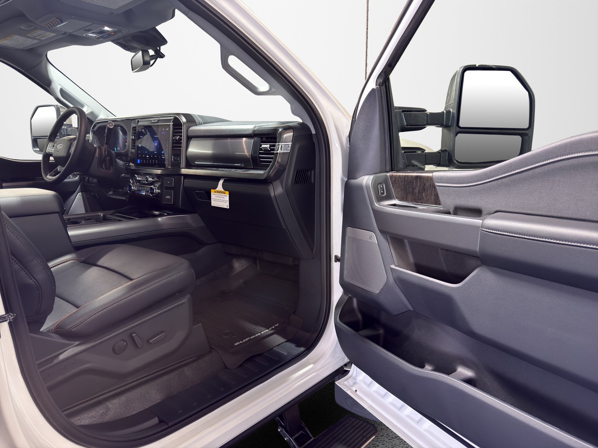 2026 Ford Super Duty F-350 SRW F-350® Lariat®