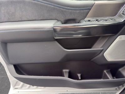 2026 Ford Super Duty F-350 SRW F-350® Platinum®