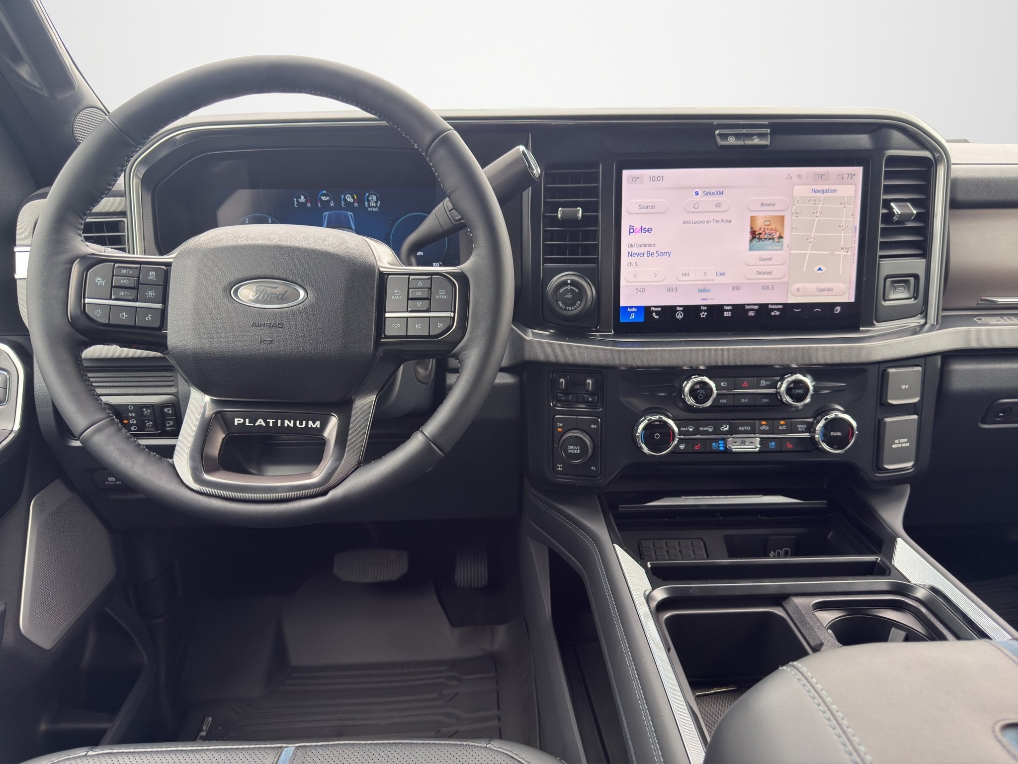 2026 Ford Super Duty F-350 SRW F-350® Platinum®