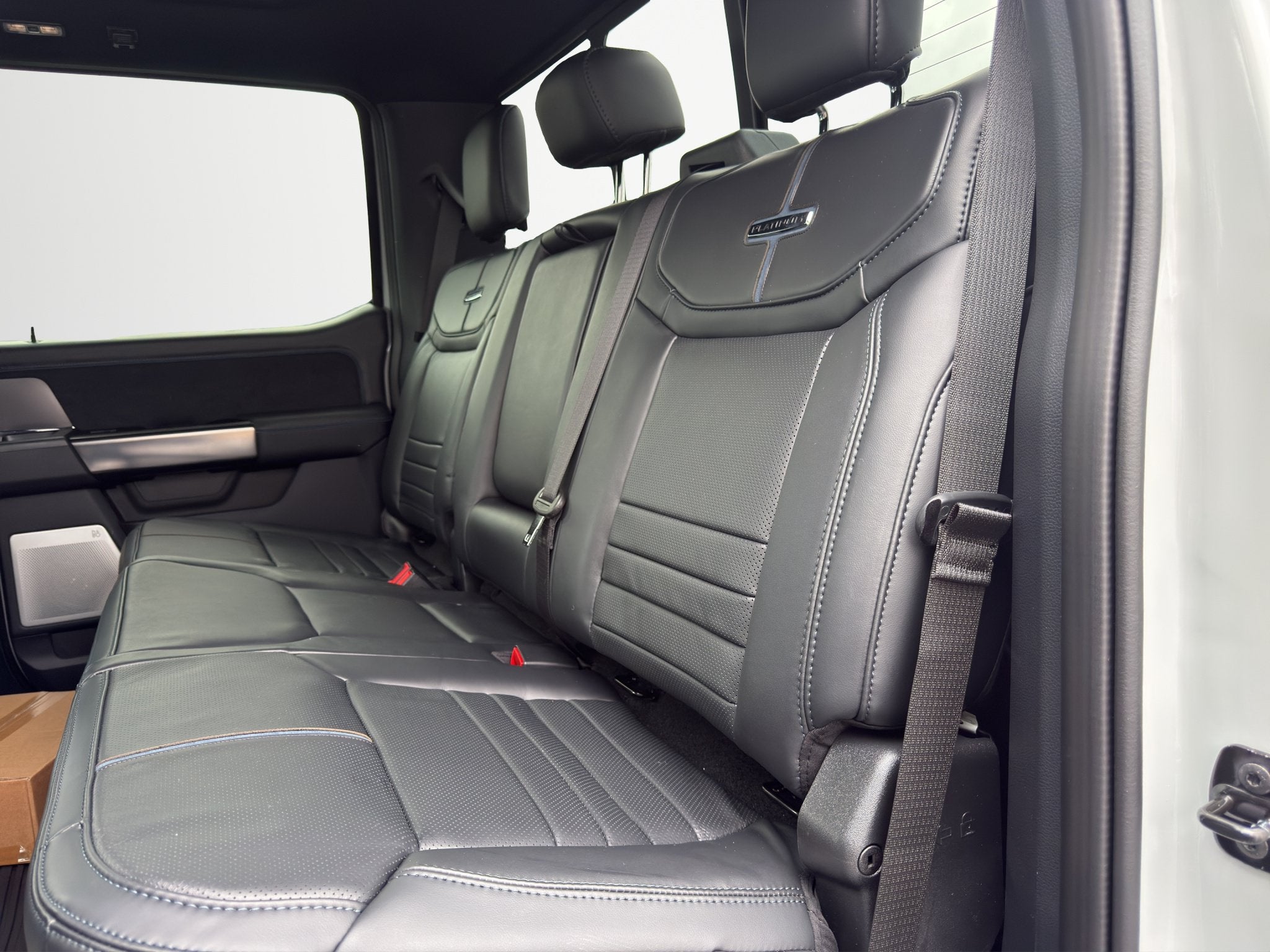 2026 Ford Super Duty F-350 SRW F-350® Platinum®