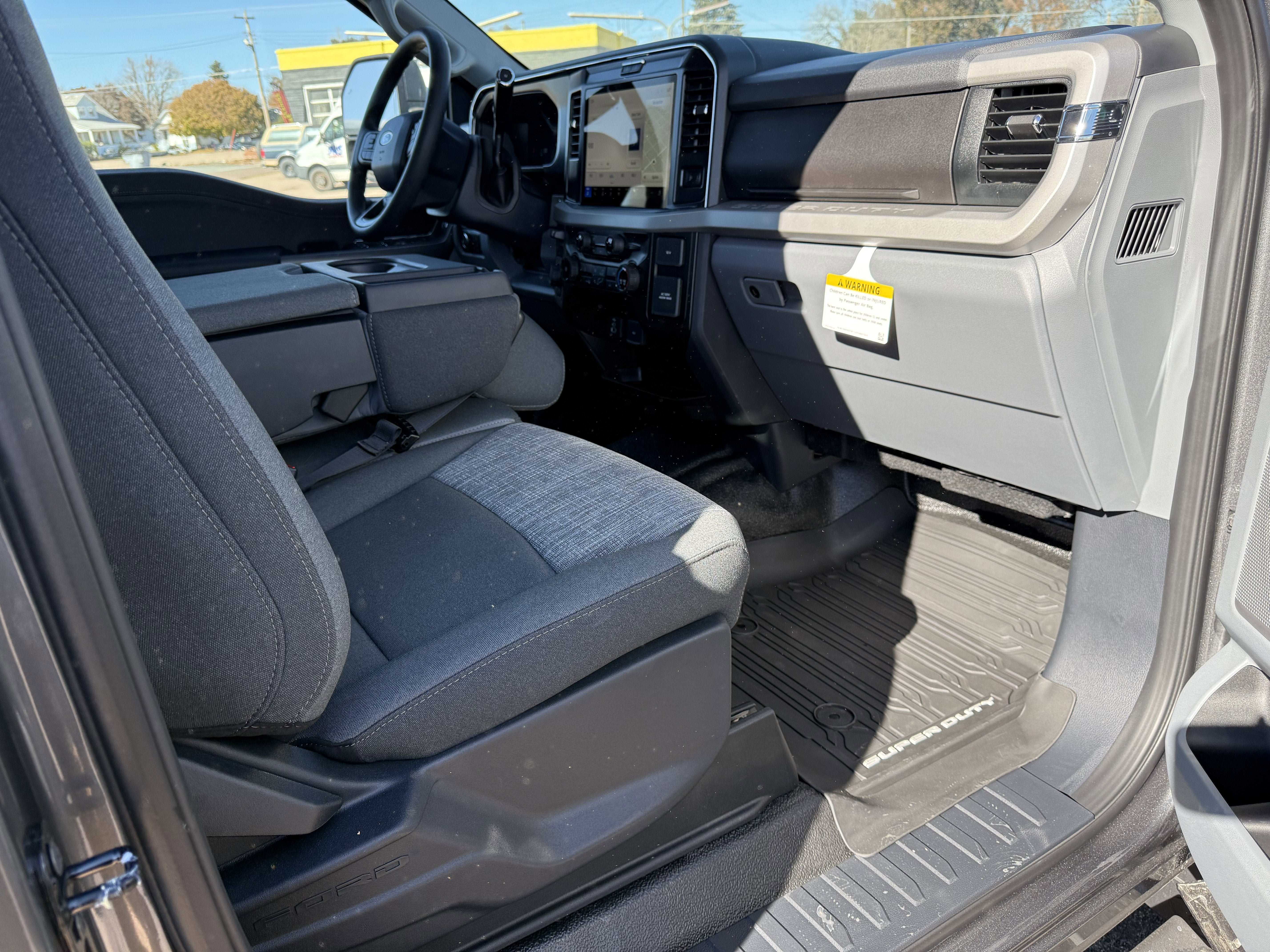 2026 Ford Super Duty F-350 SRW F-350® XLT