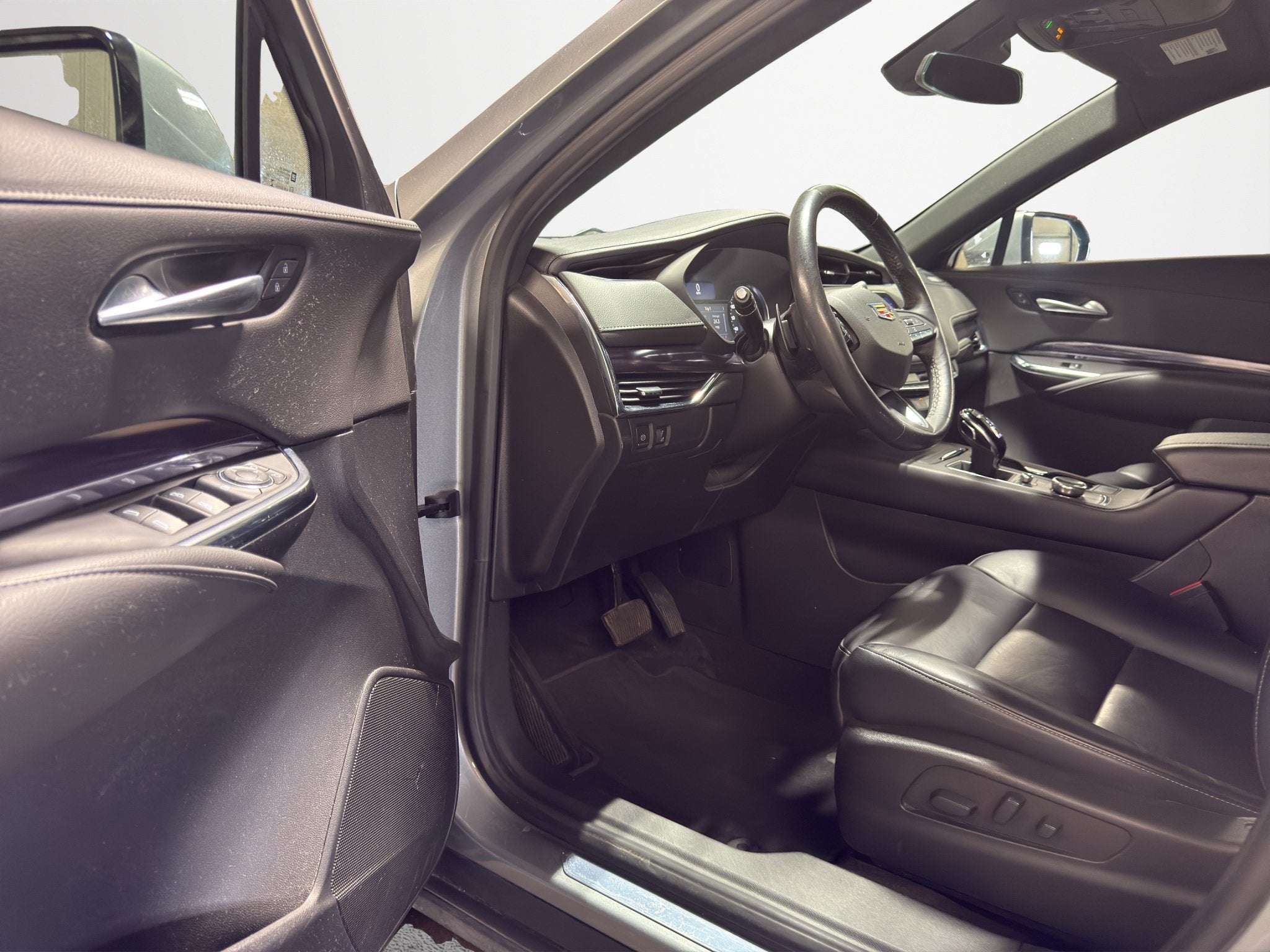 2023 Cadillac XT4 AWD Luxury