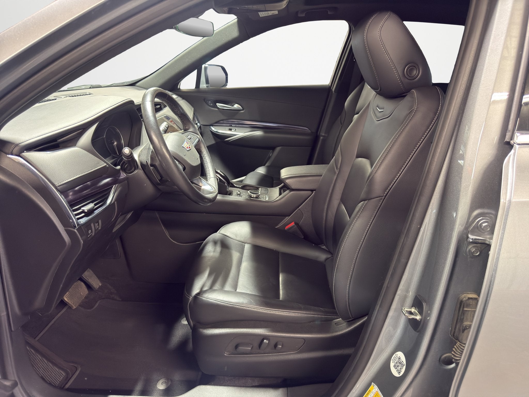 2023 Cadillac XT4 AWD Luxury