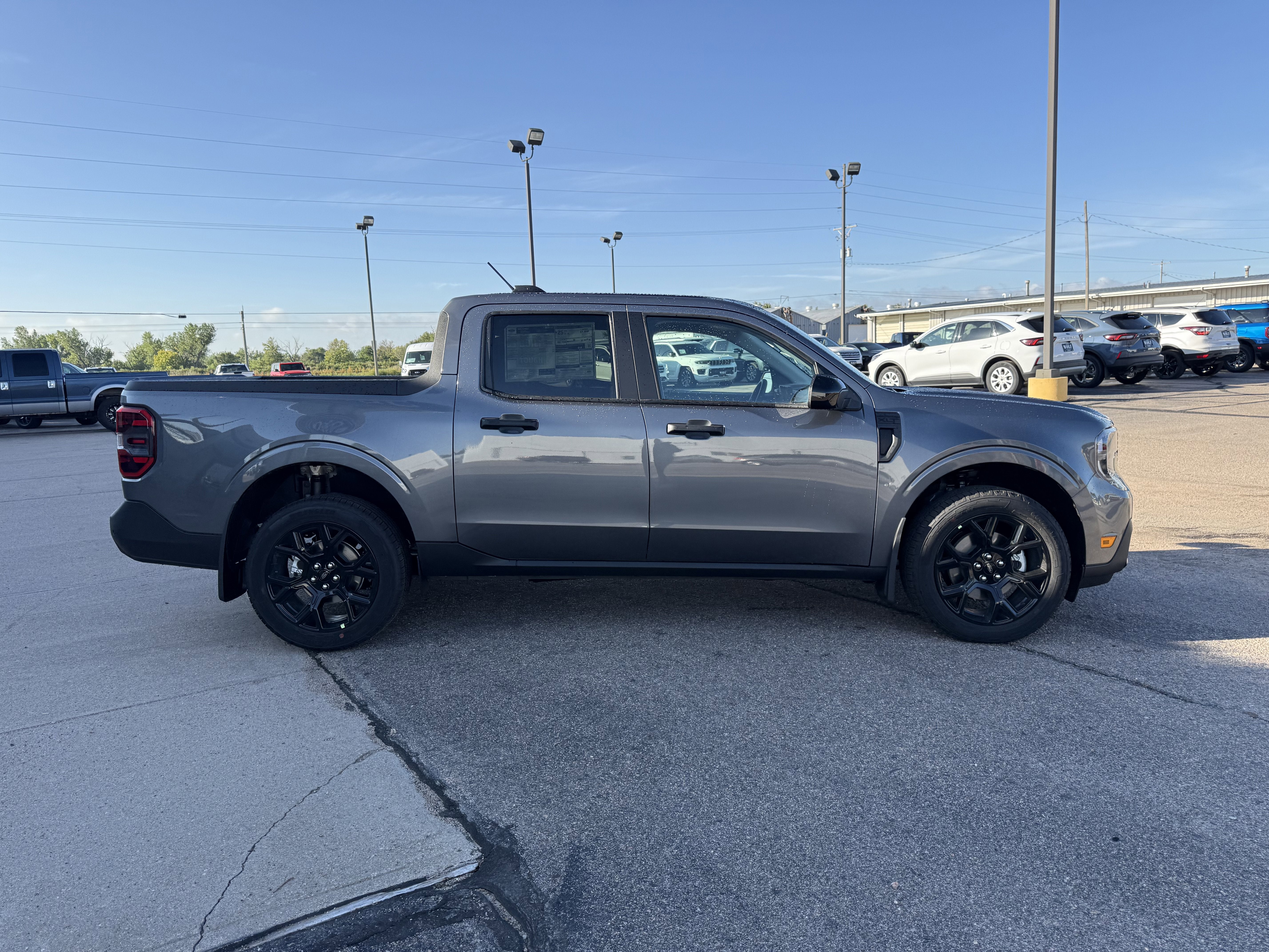 2025 Ford Maverick XLT