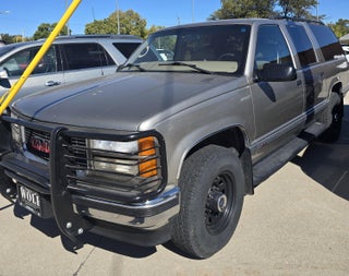 1999 Chevrolet SUBURBAN SLT