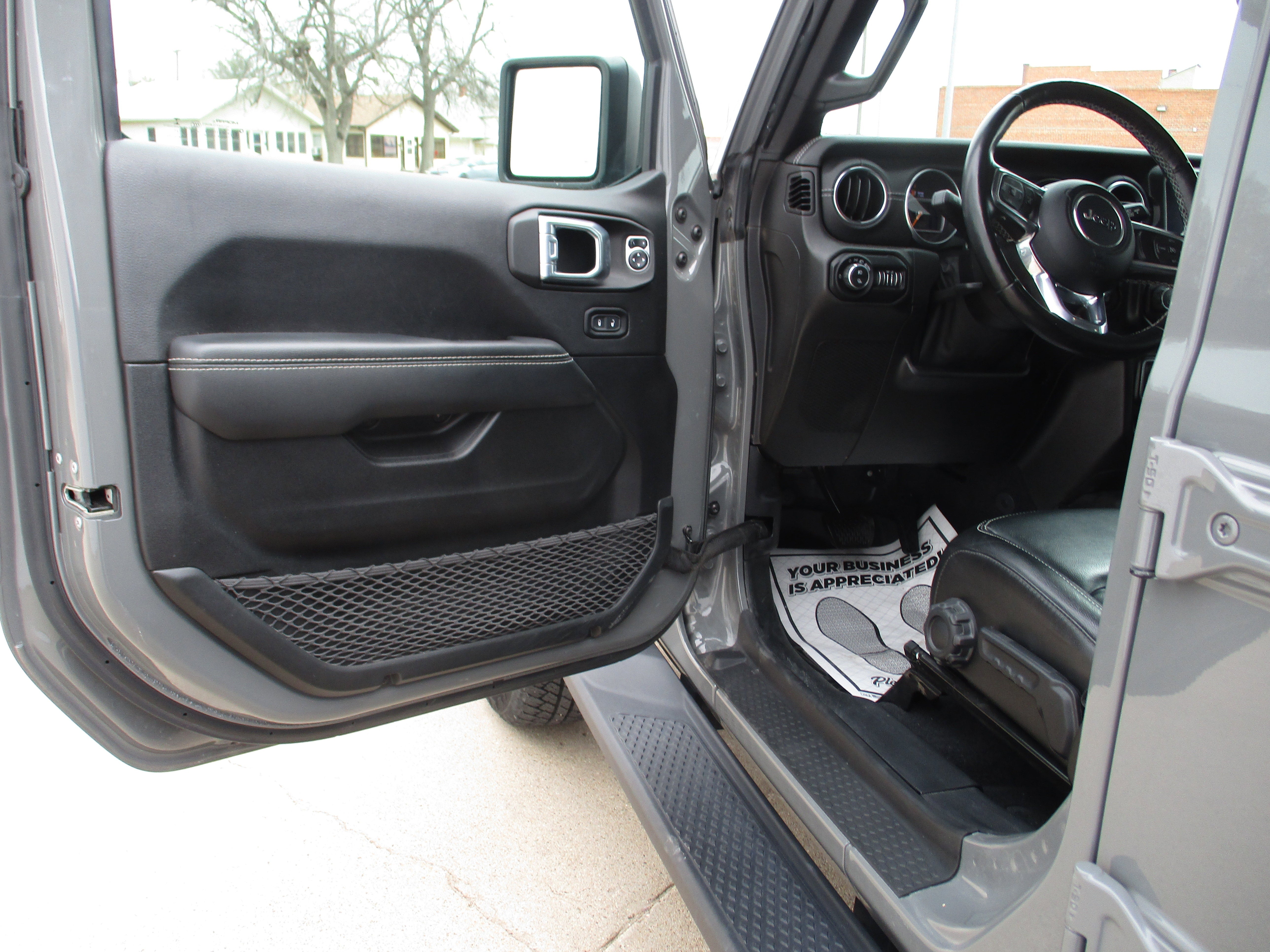 2021 Jeep Gladiator Overland