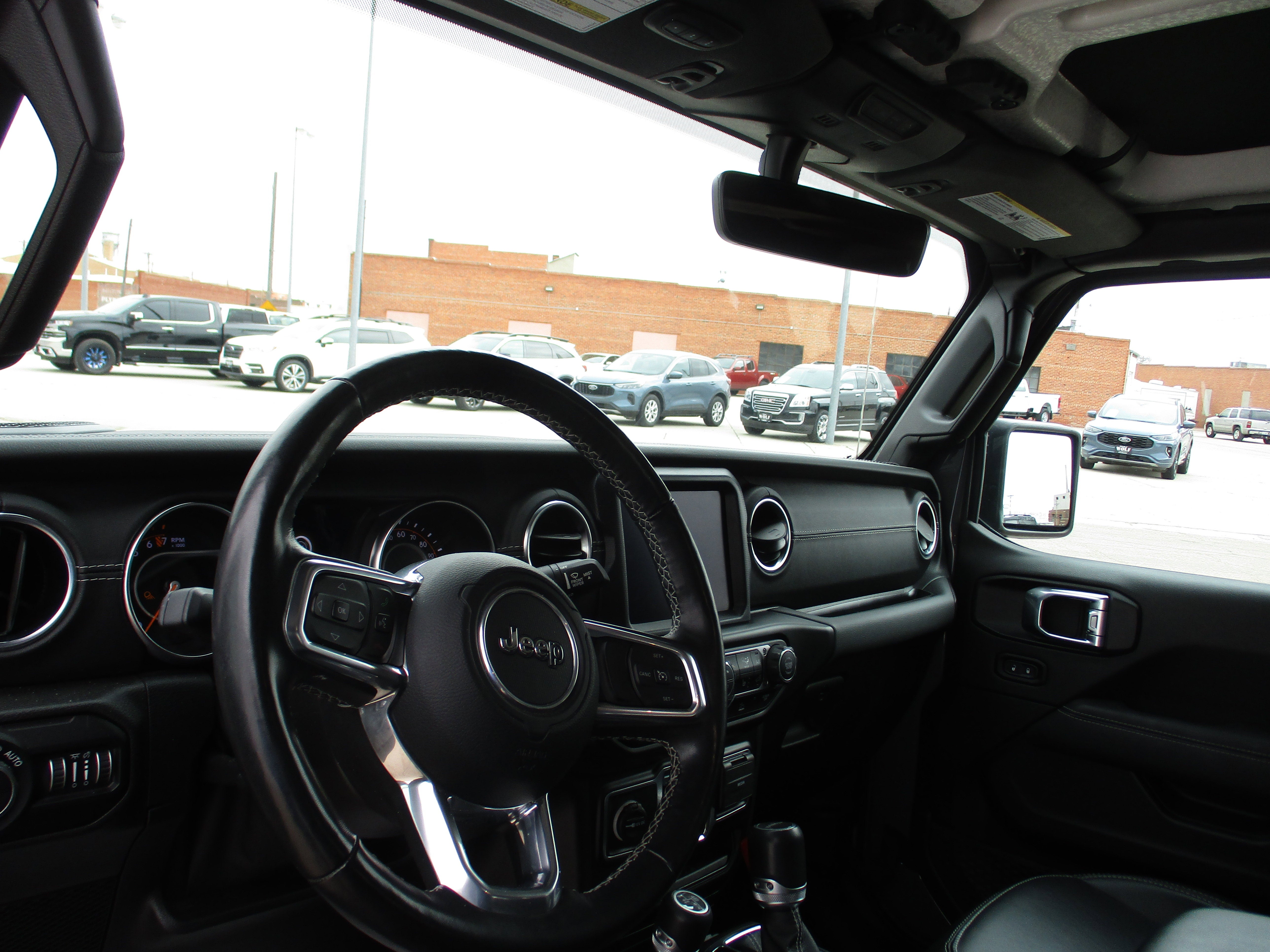 2021 Jeep Gladiator Overland