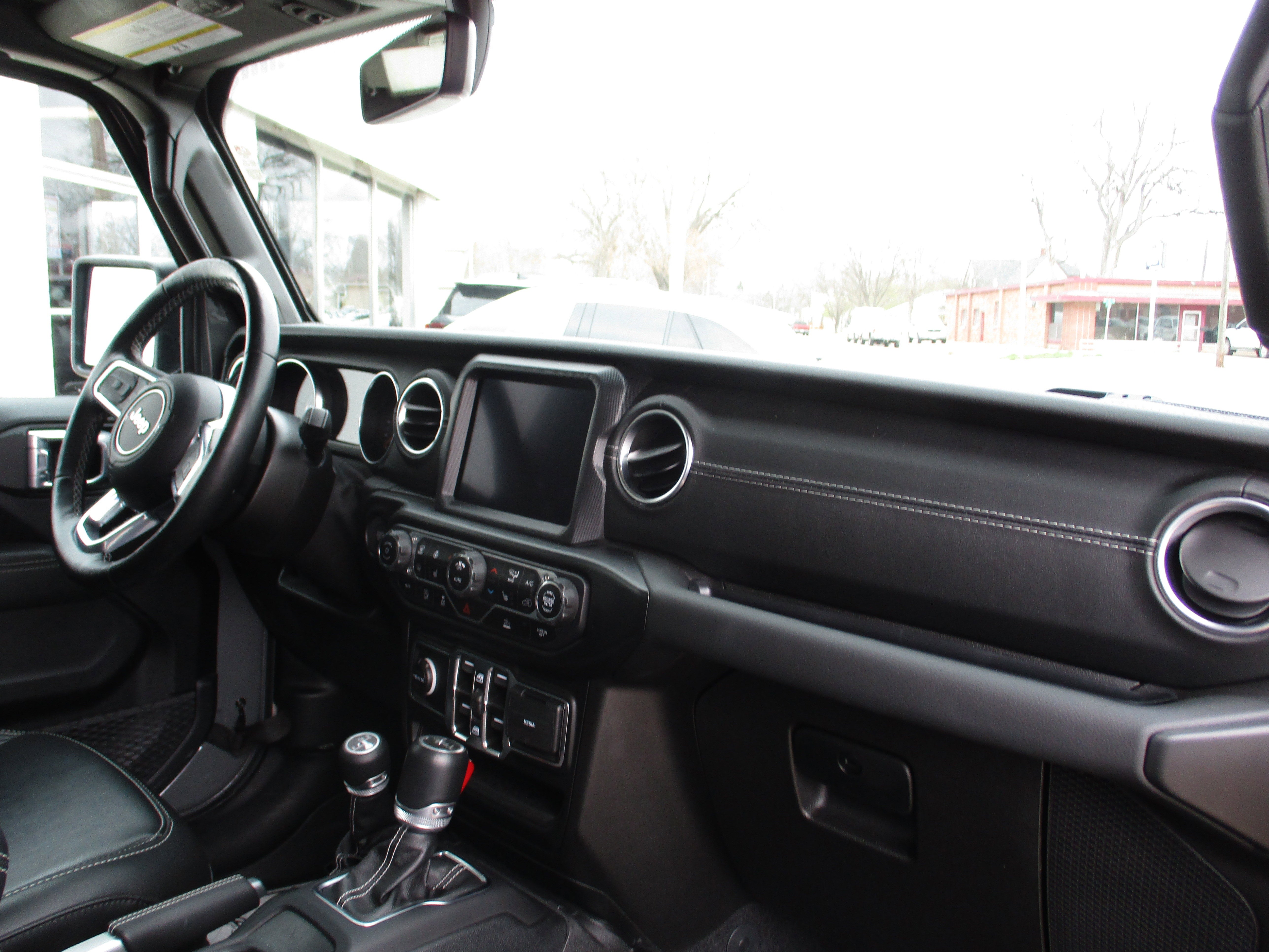 2021 Jeep Gladiator Overland