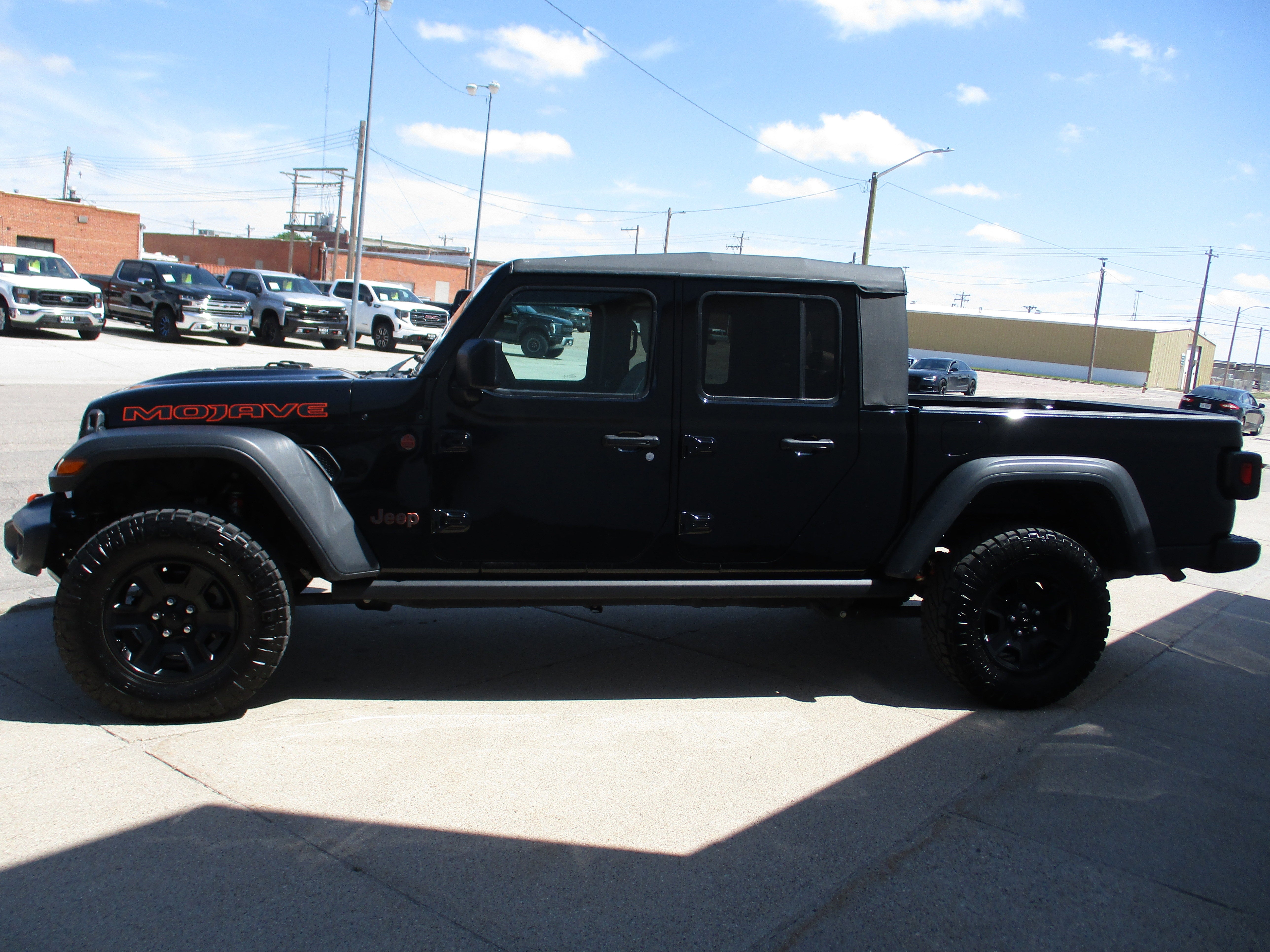 2022 Jeep Gladiator Mojave