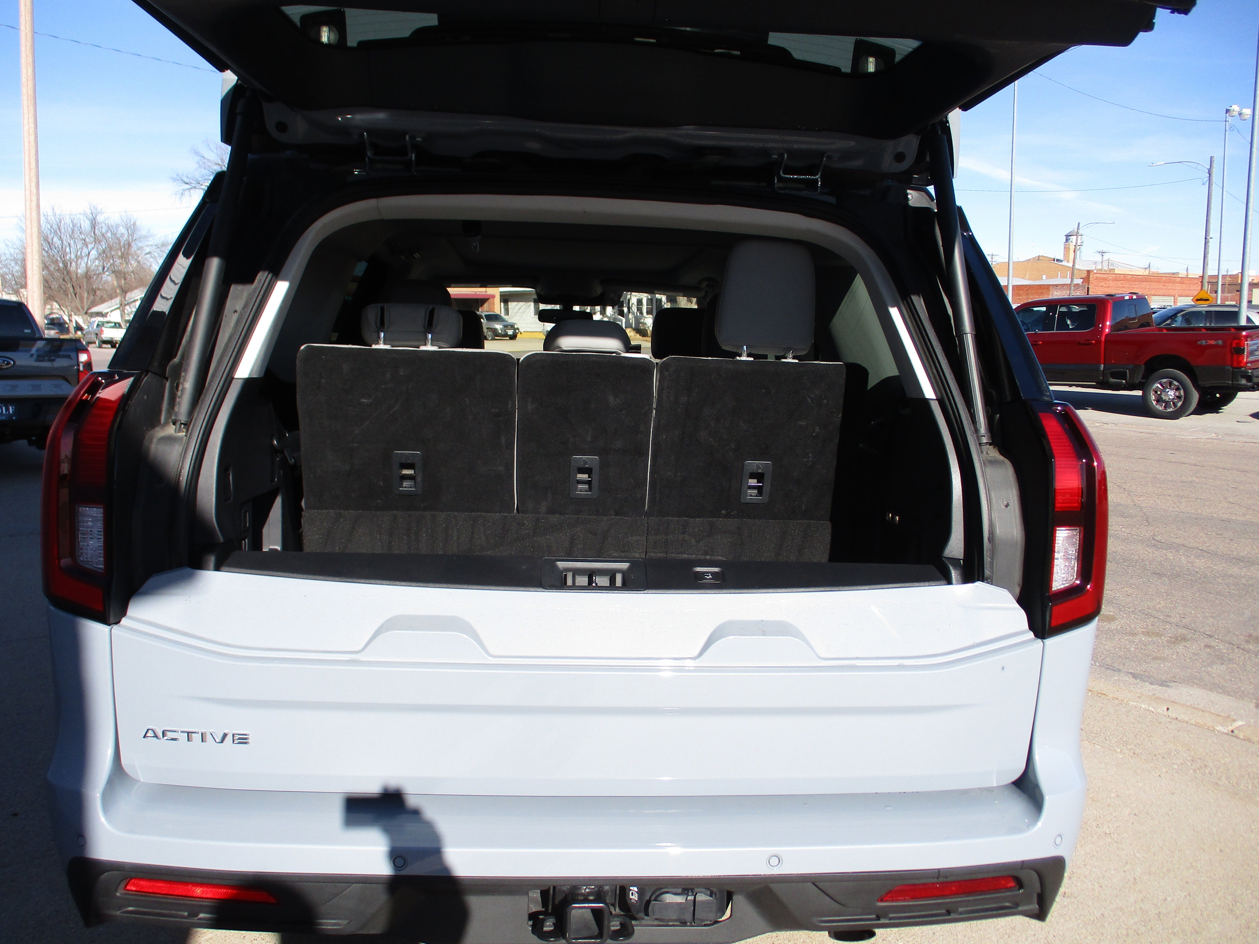 2025 Ford Expedition Active