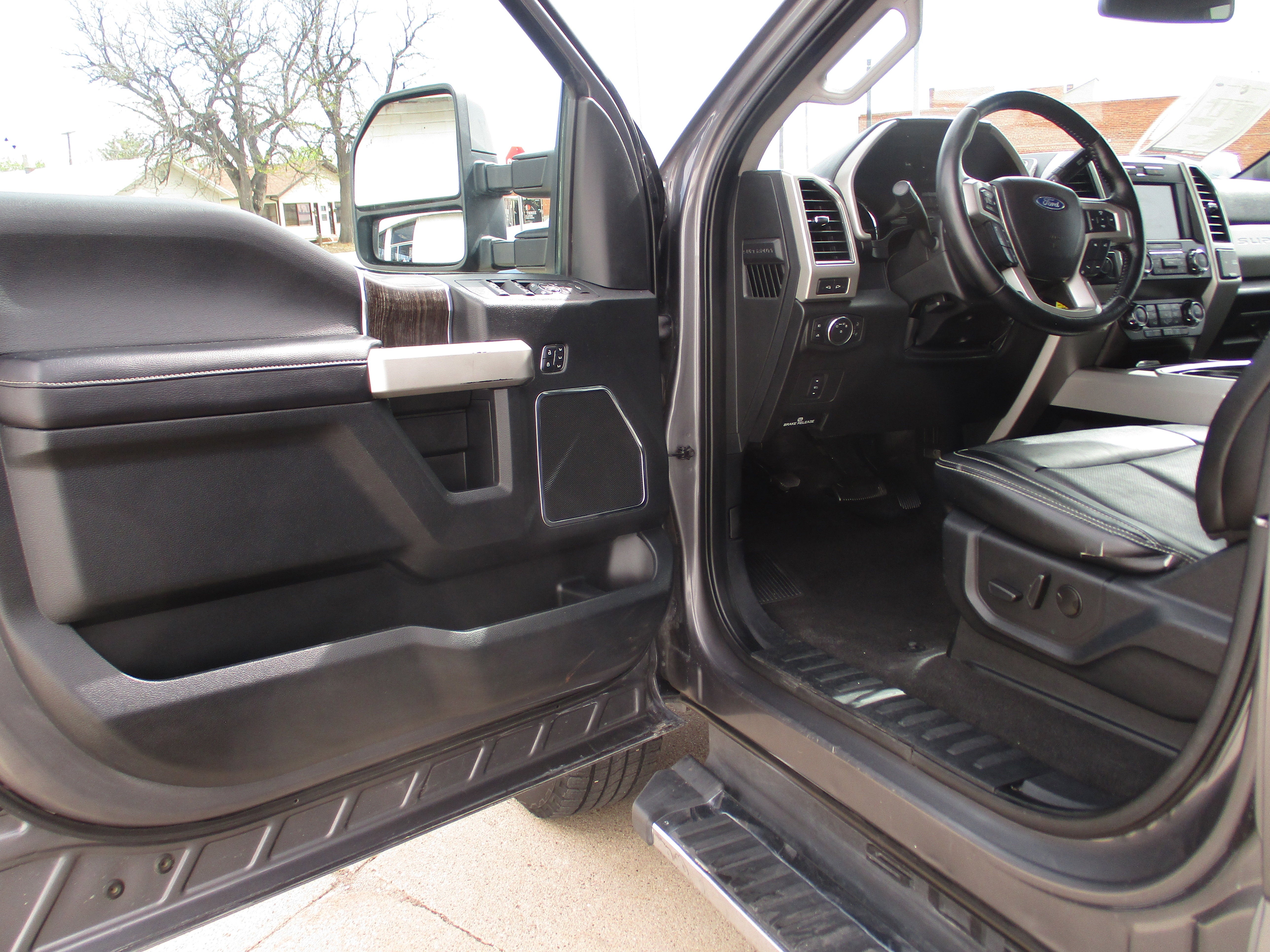 2021 Ford Super Duty F-250 SRW LARIAT