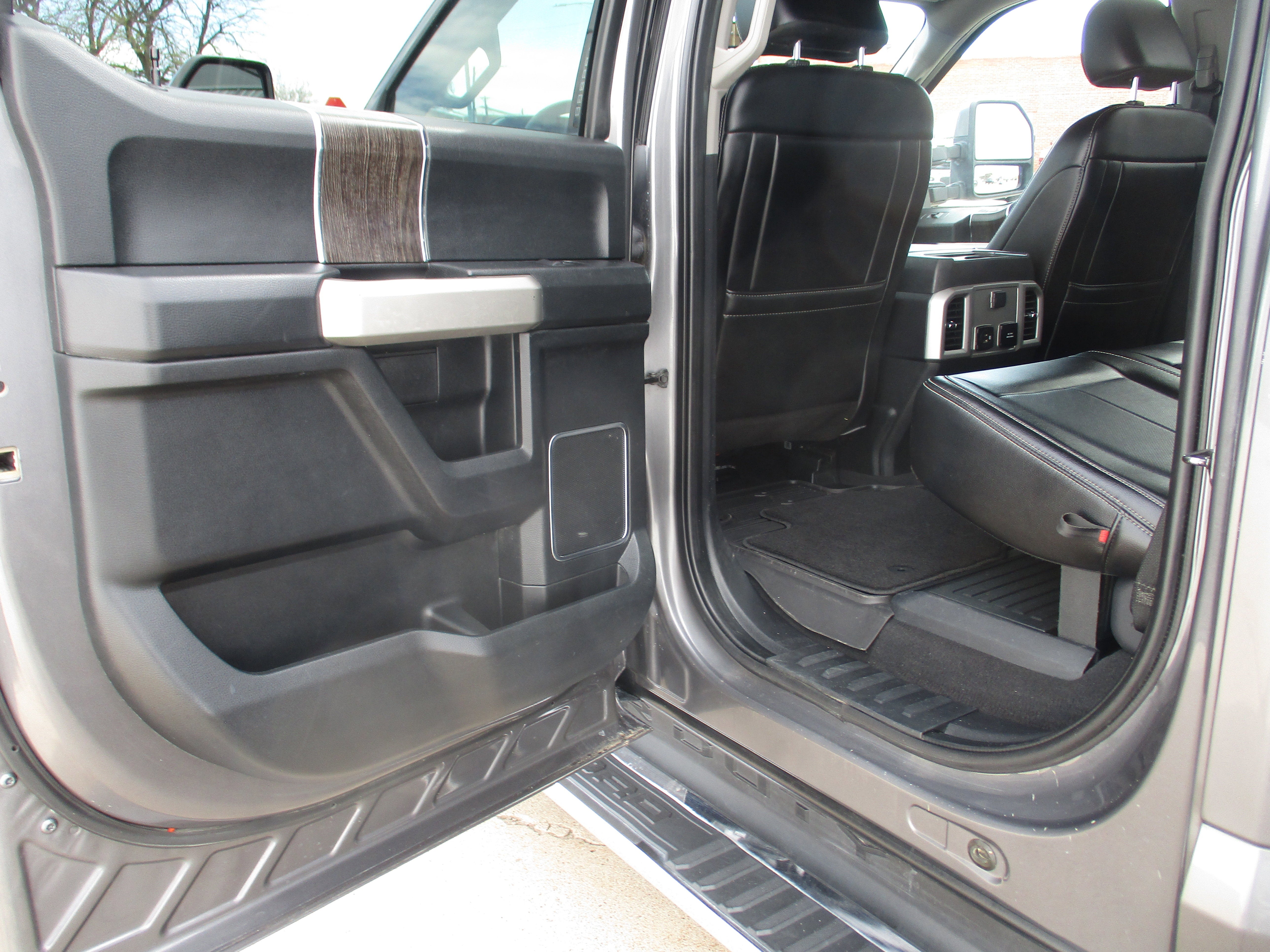 2021 Ford Super Duty F-250 SRW LARIAT