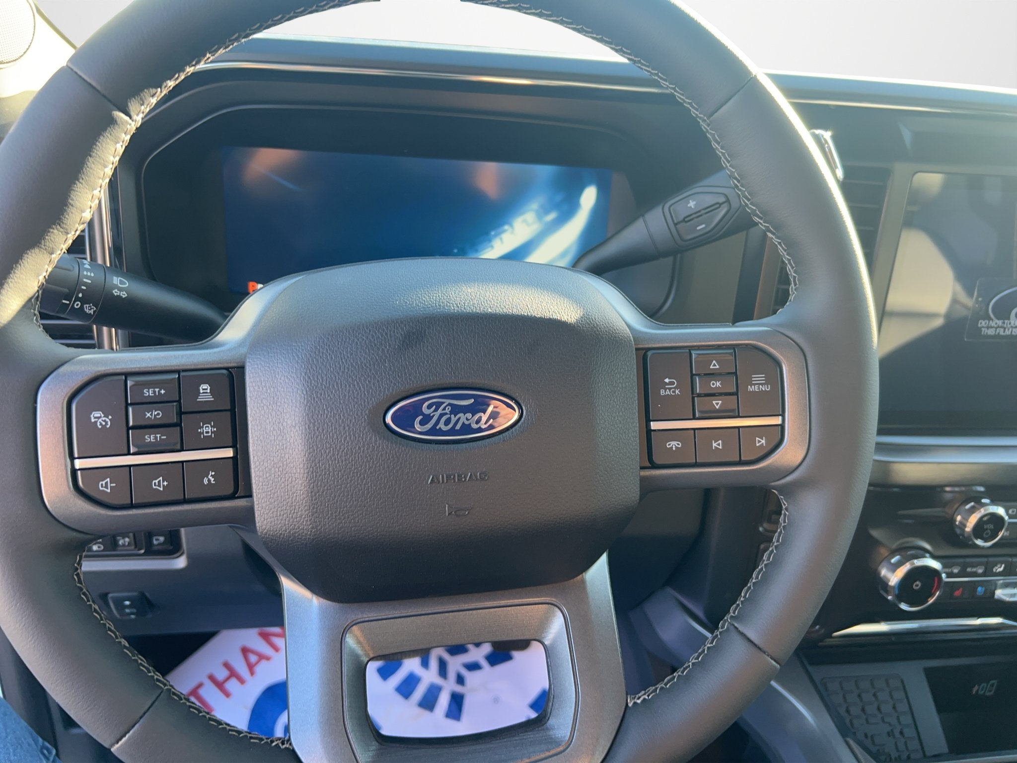 2027 Ford Super Duty F-250 SRW LARIAT
