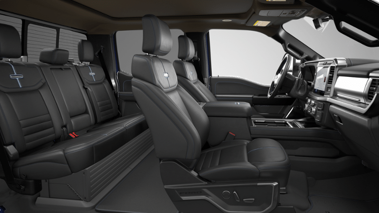 2026 Ford Super Duty F-250 SRW Platinum