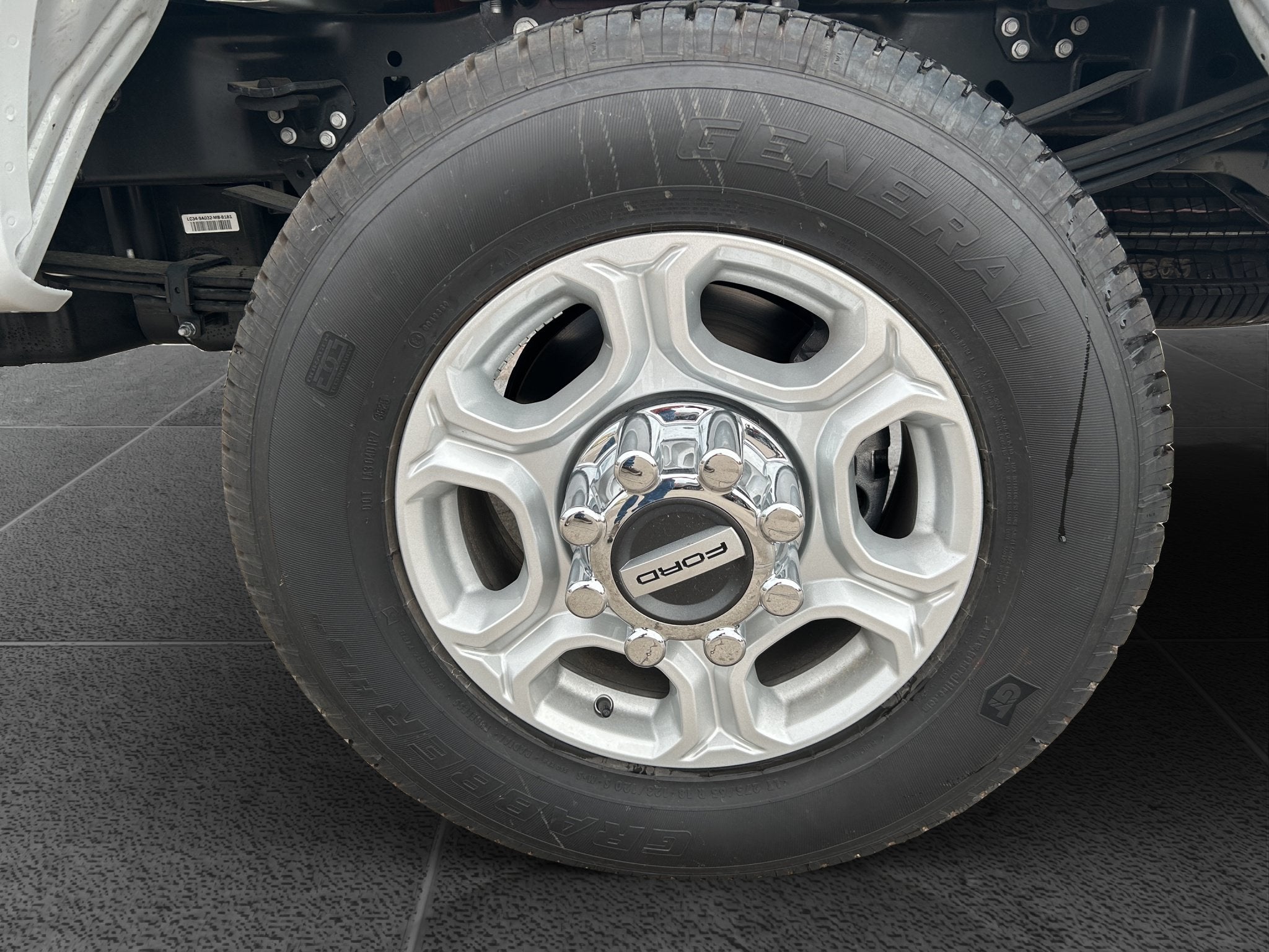 2026 Ford Super Duty F-350 SRW XLT