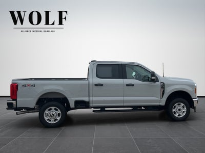 2026 Ford Super Duty F-350 SRW XLT
