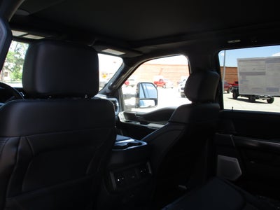 2026 Ford Super Duty F-350 SRW Platinum