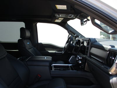2026 Ford Super Duty F-350 SRW Platinum
