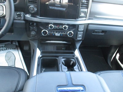 2026 Ford Super Duty F-350 SRW Platinum