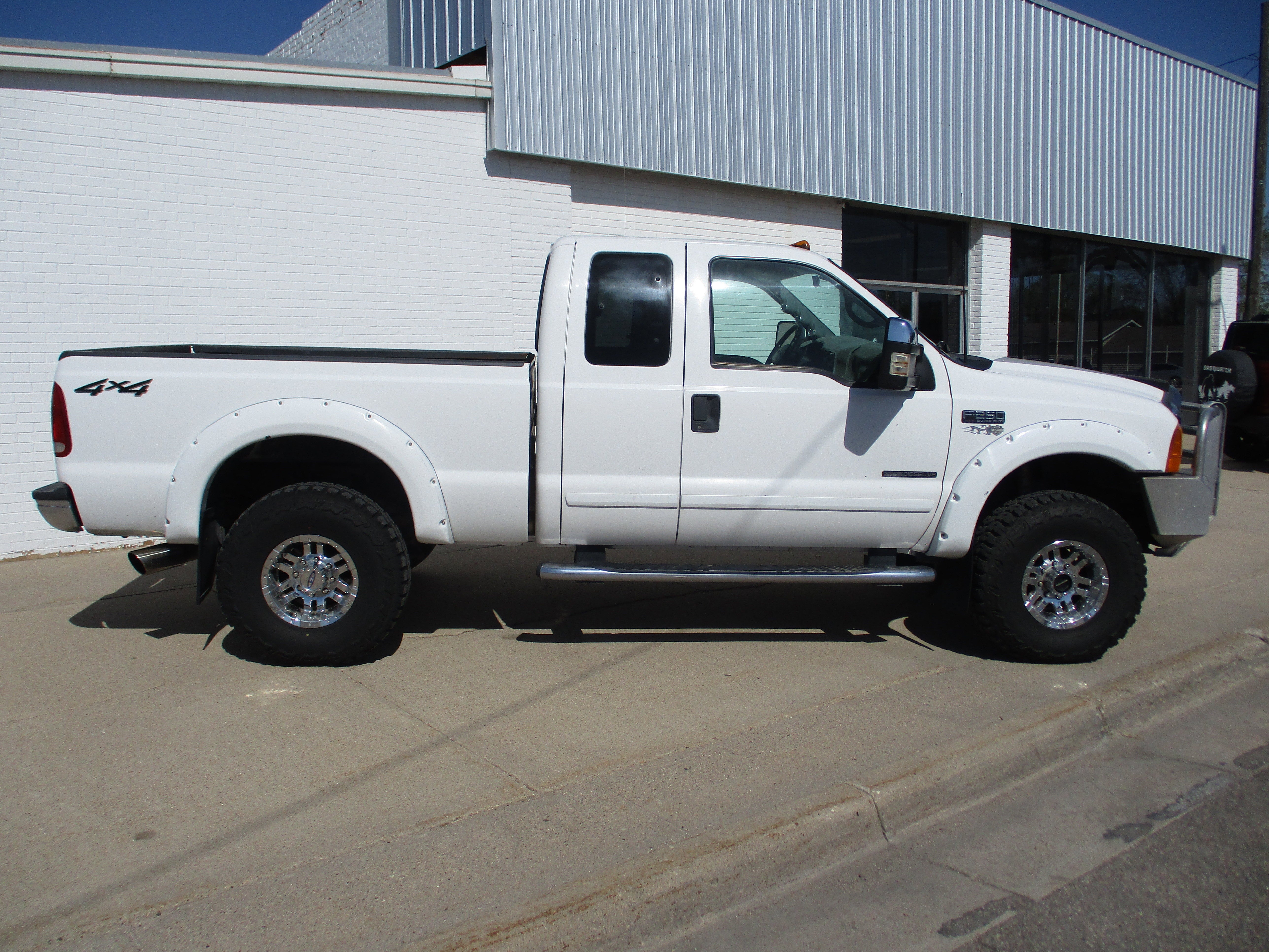 2001 Ford Super Duty F-250 Lariat