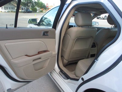 2011 Cadillac STS AWD w/1SB
