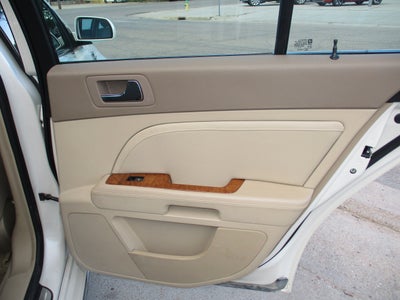 2011 Cadillac STS AWD w/1SB