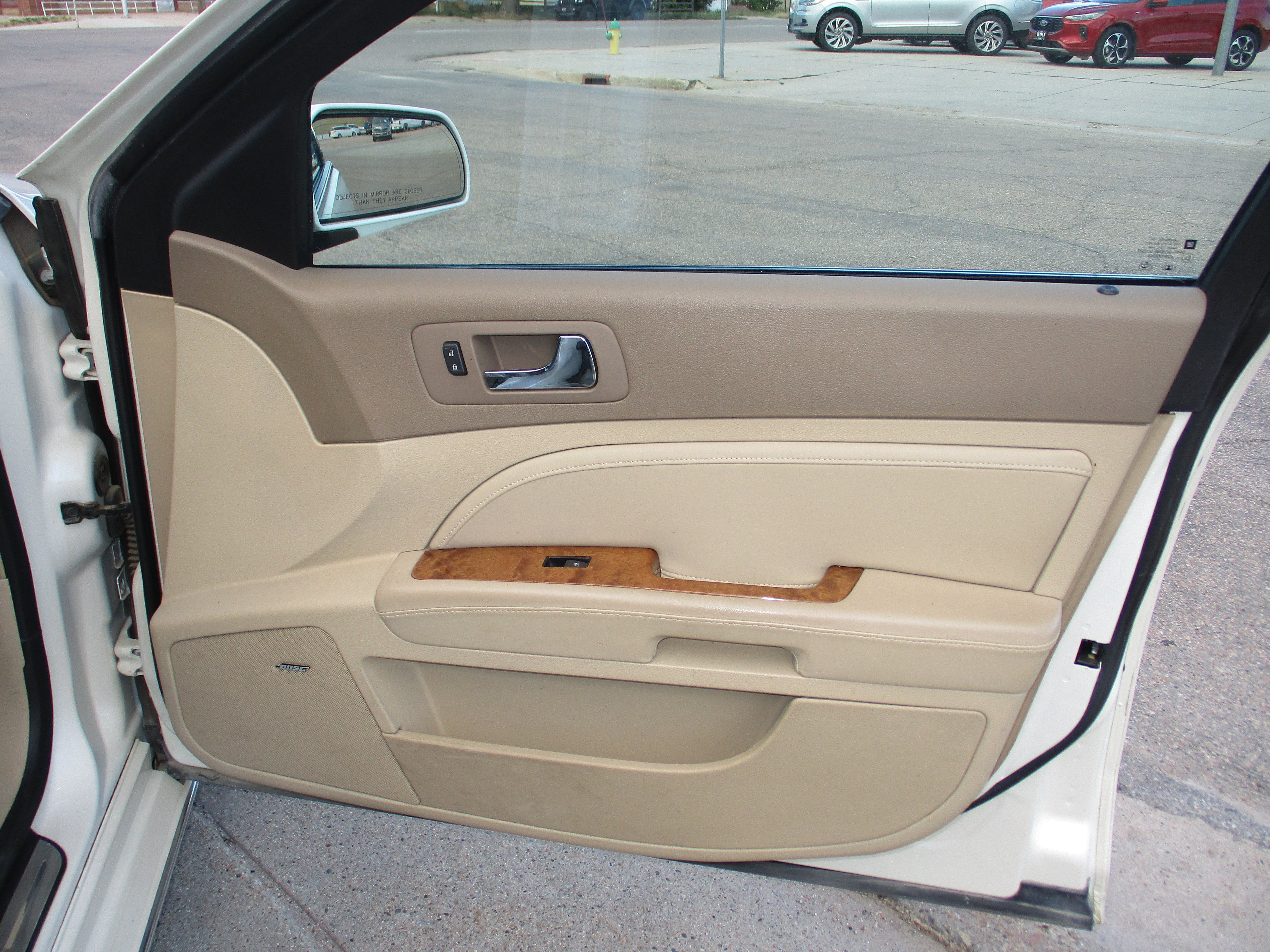 2011 Cadillac STS AWD w/1SB