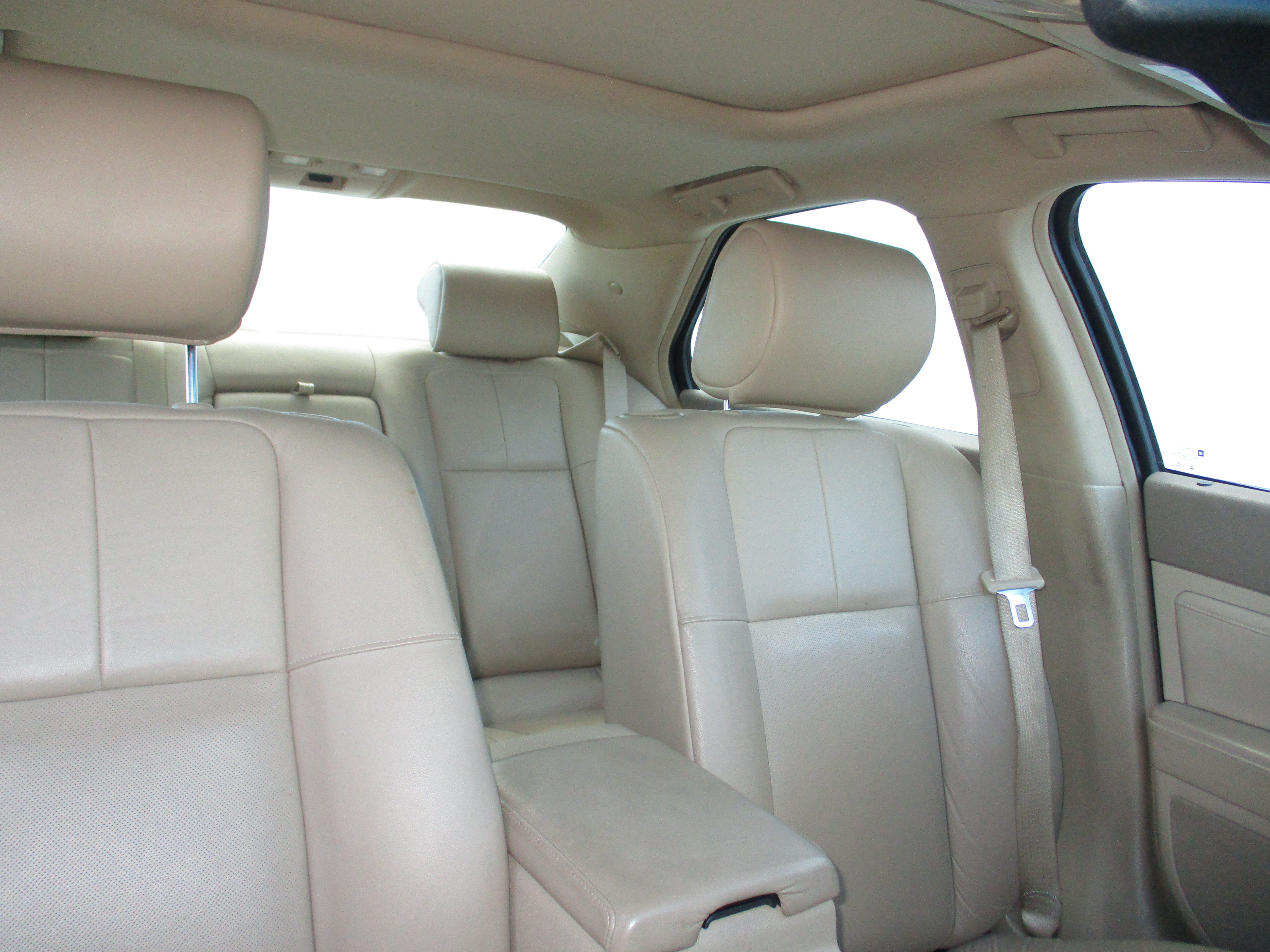 2011 Cadillac STS AWD w/1SB