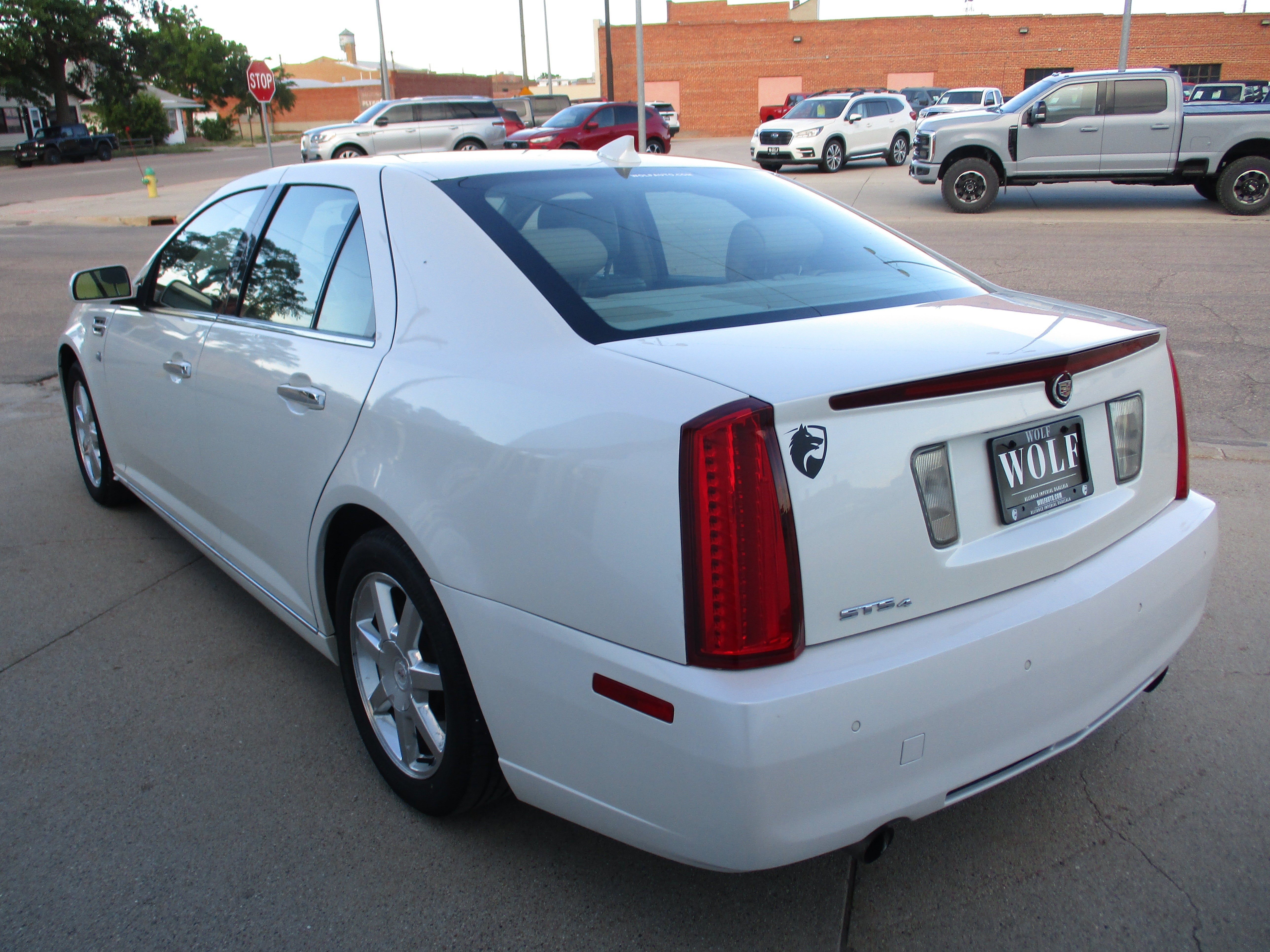 2011 Cadillac STS AWD w/1SB