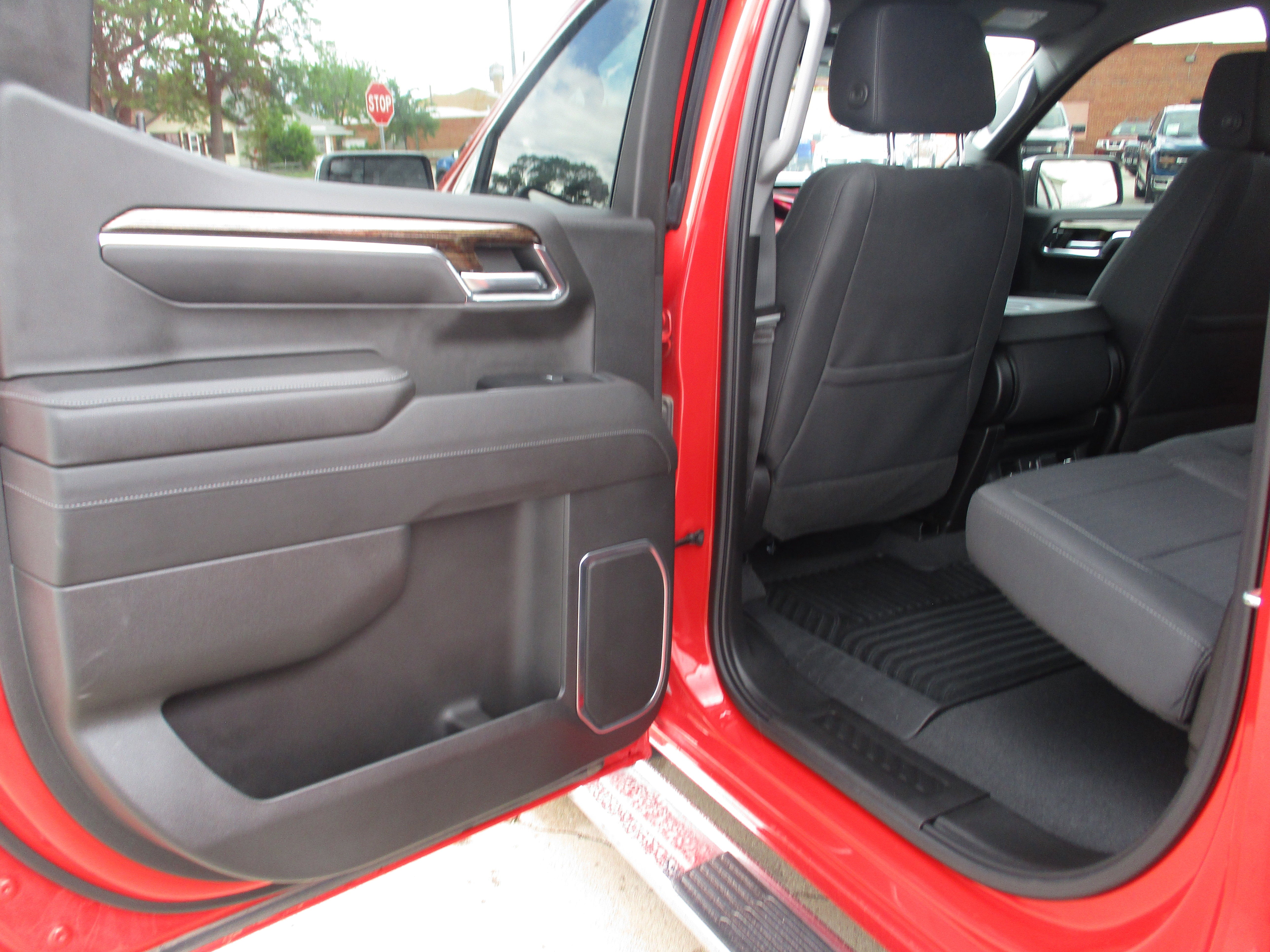 2023 GMC Sierra 1500 SLE