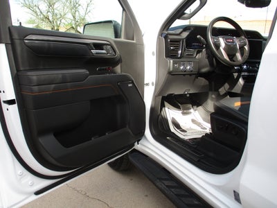2025 GMC Sierra 1500 AT4