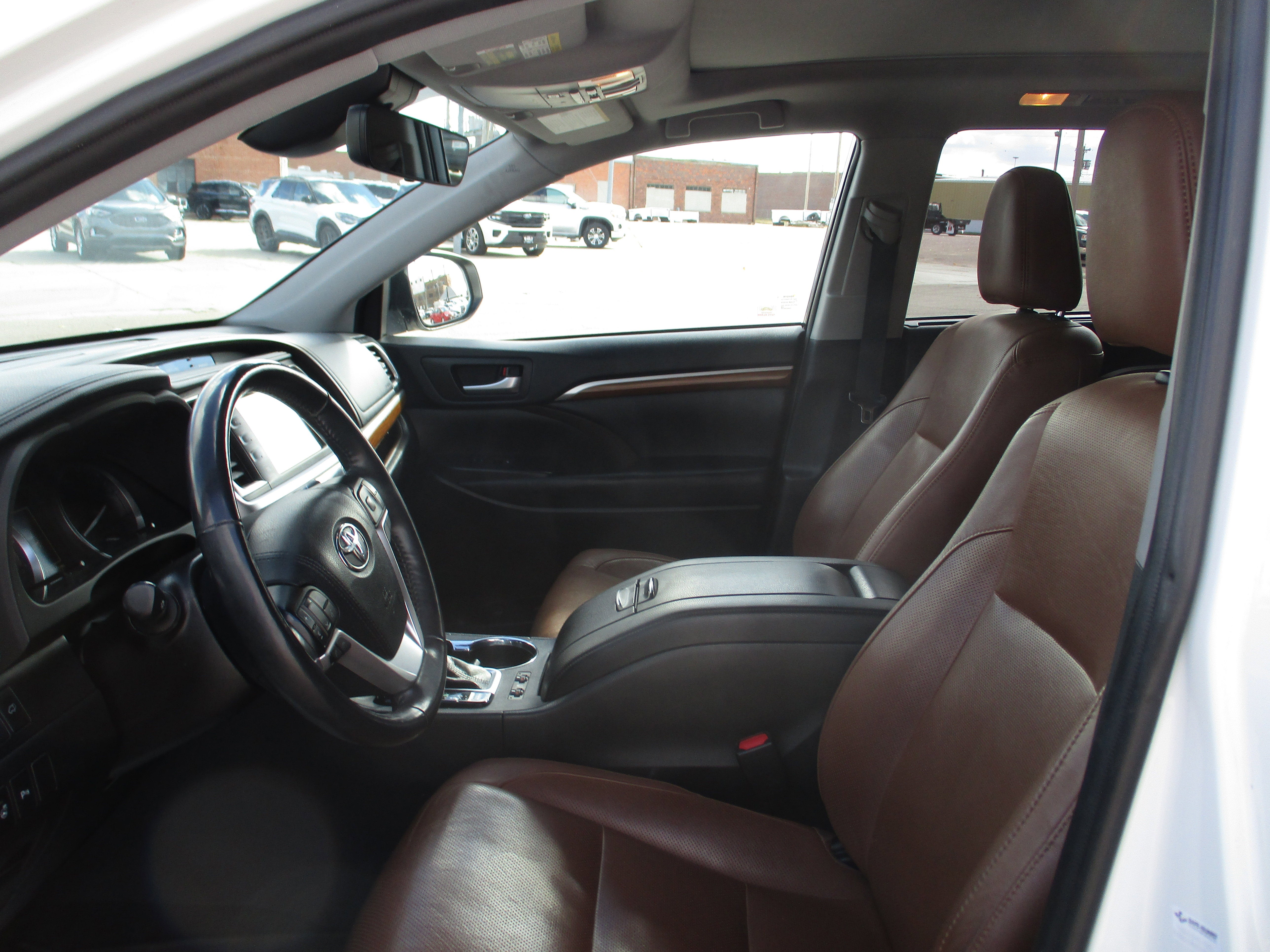 2019 Toyota Highlander Limited Platinum