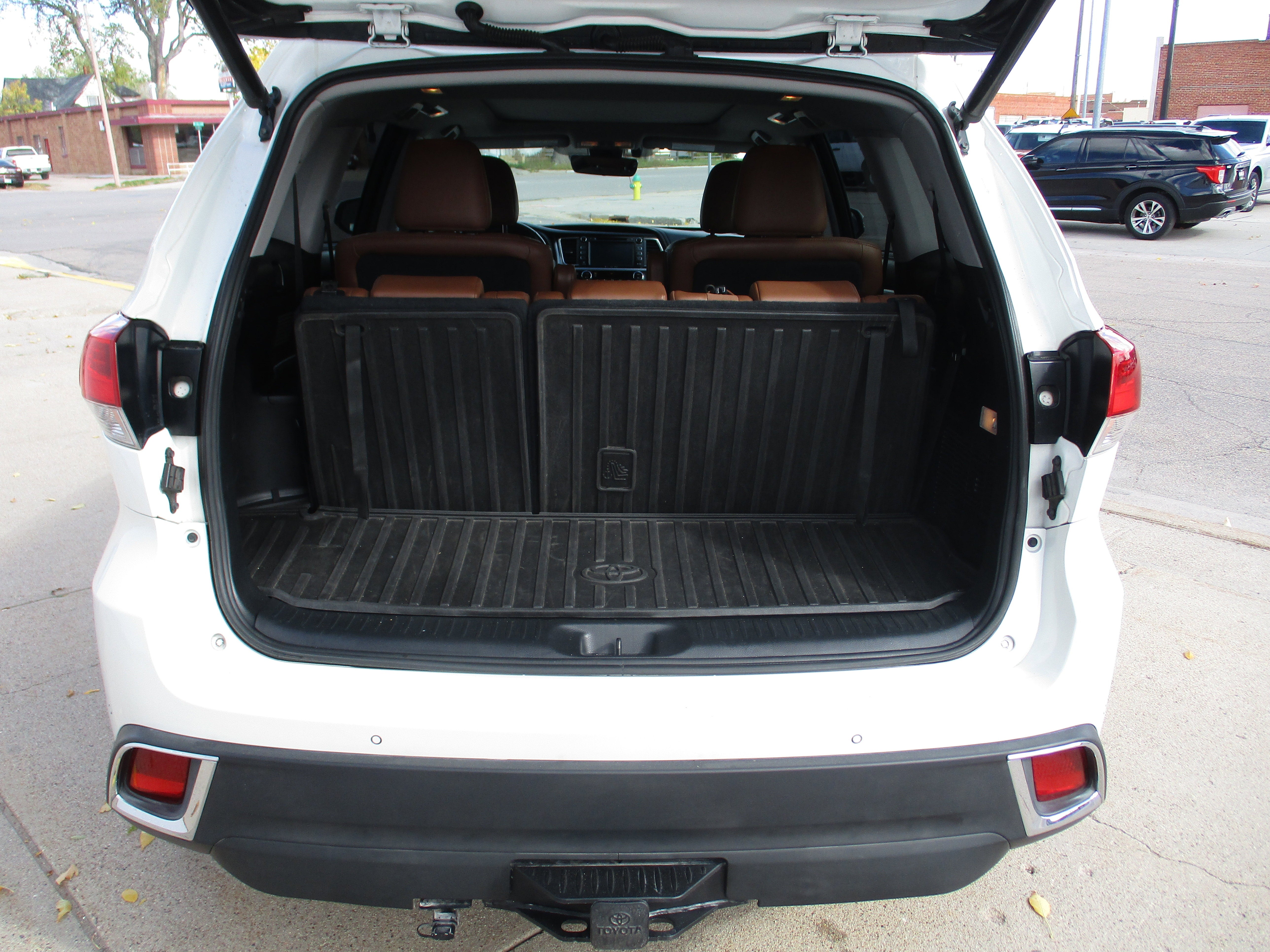 2019 Toyota Highlander Limited Platinum