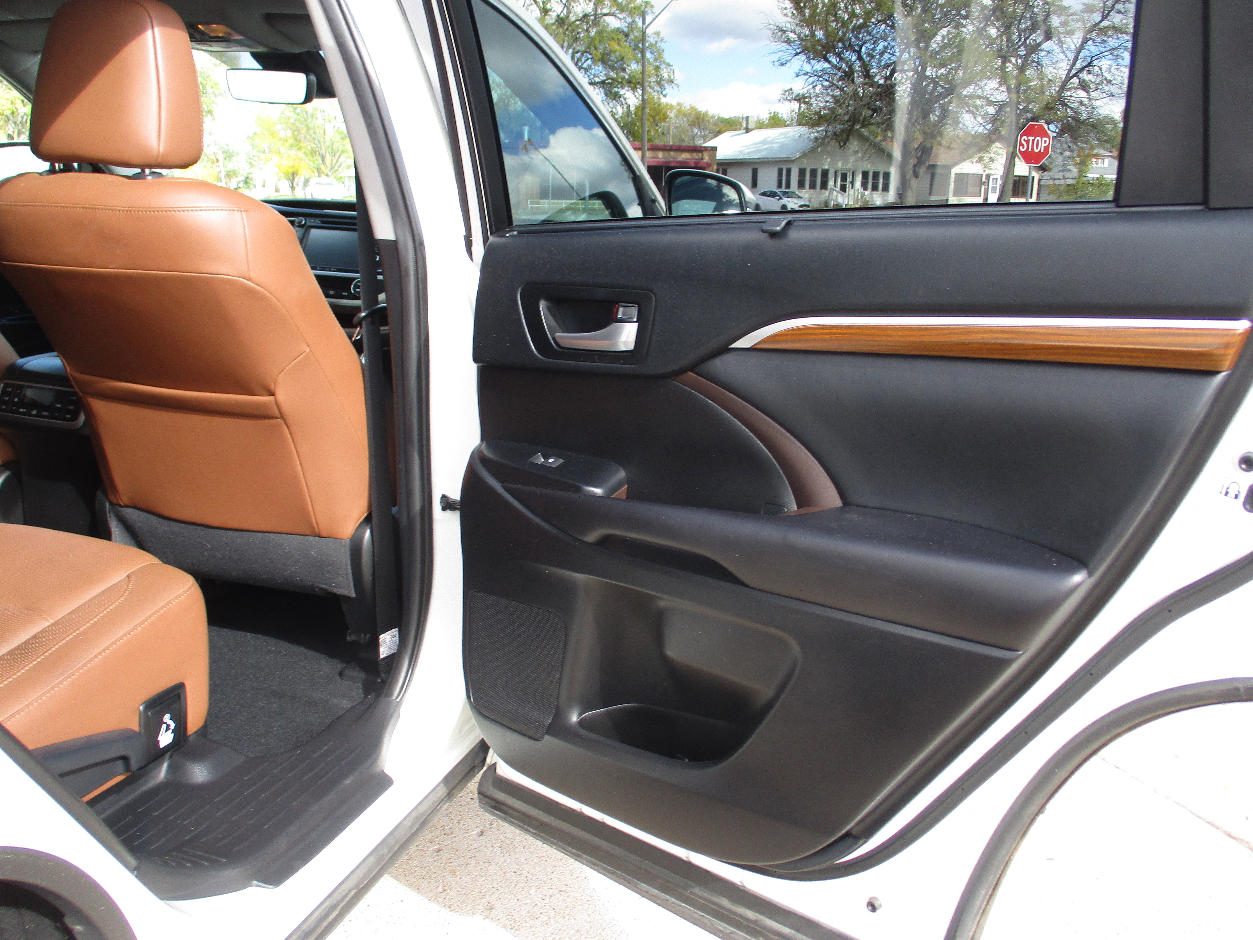 2019 Toyota Highlander Limited Platinum