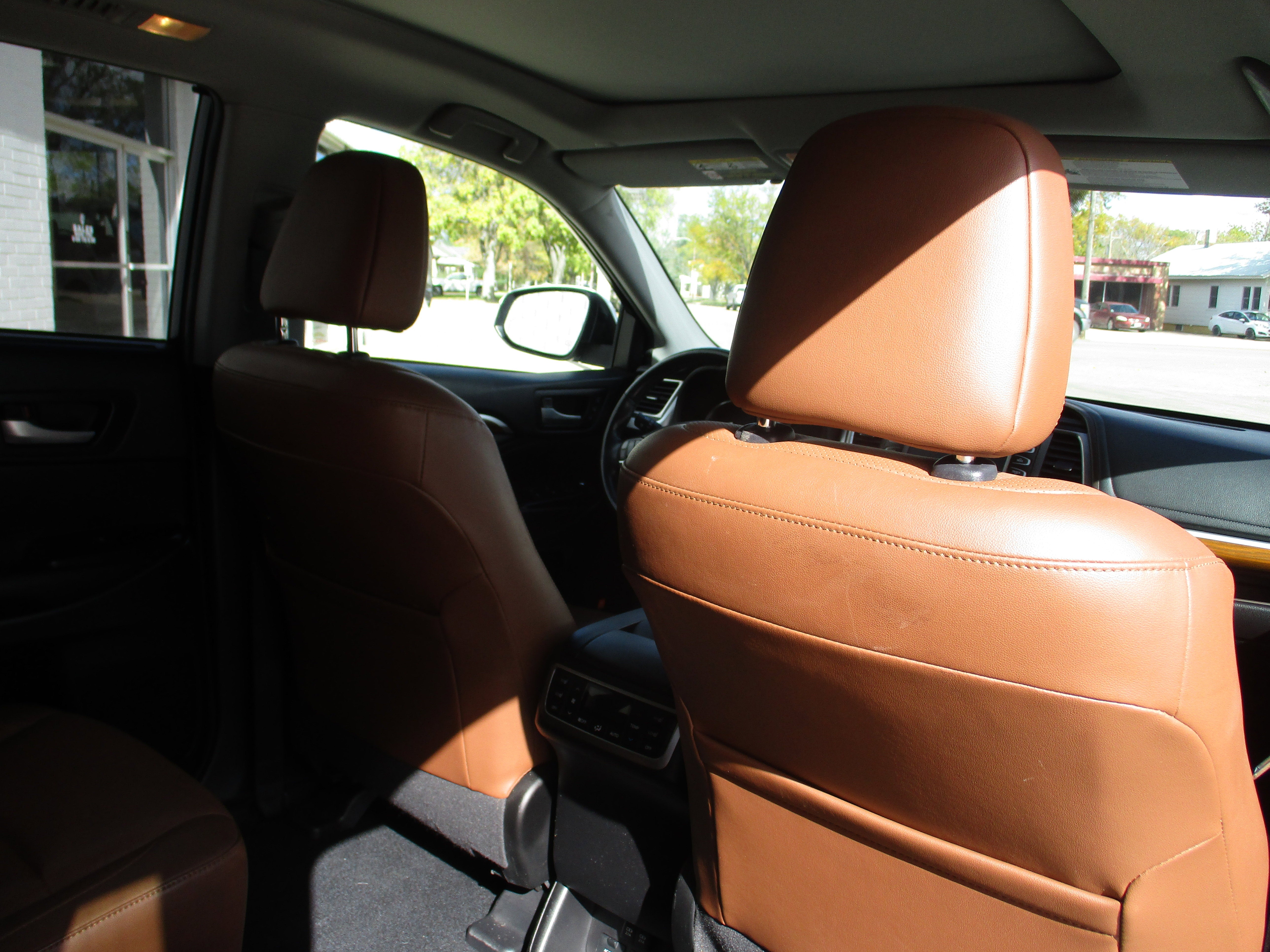 2019 Toyota Highlander Limited Platinum