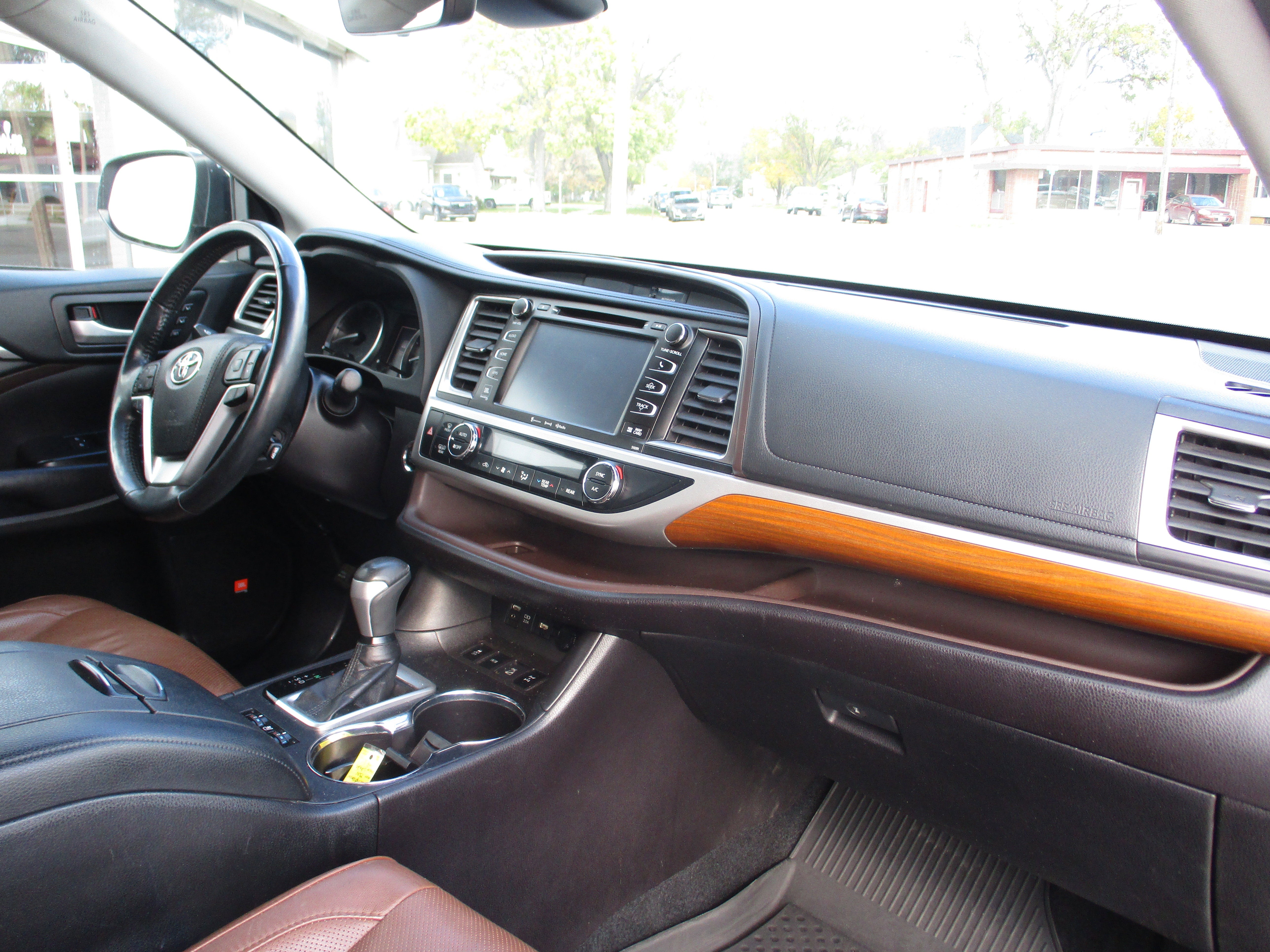 2019 Toyota Highlander Limited Platinum