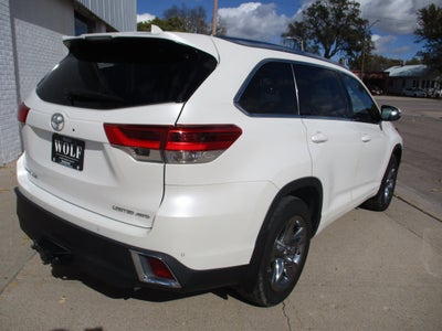 2019 Toyota Highlander Limited Platinum