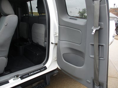 2013 Toyota Tacoma 4WD Access Cab I4 MT (Natl)