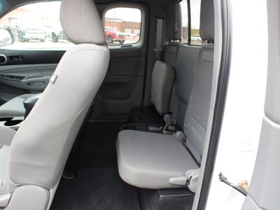 2013 Toyota Tacoma 4WD Access Cab I4 MT (Natl)