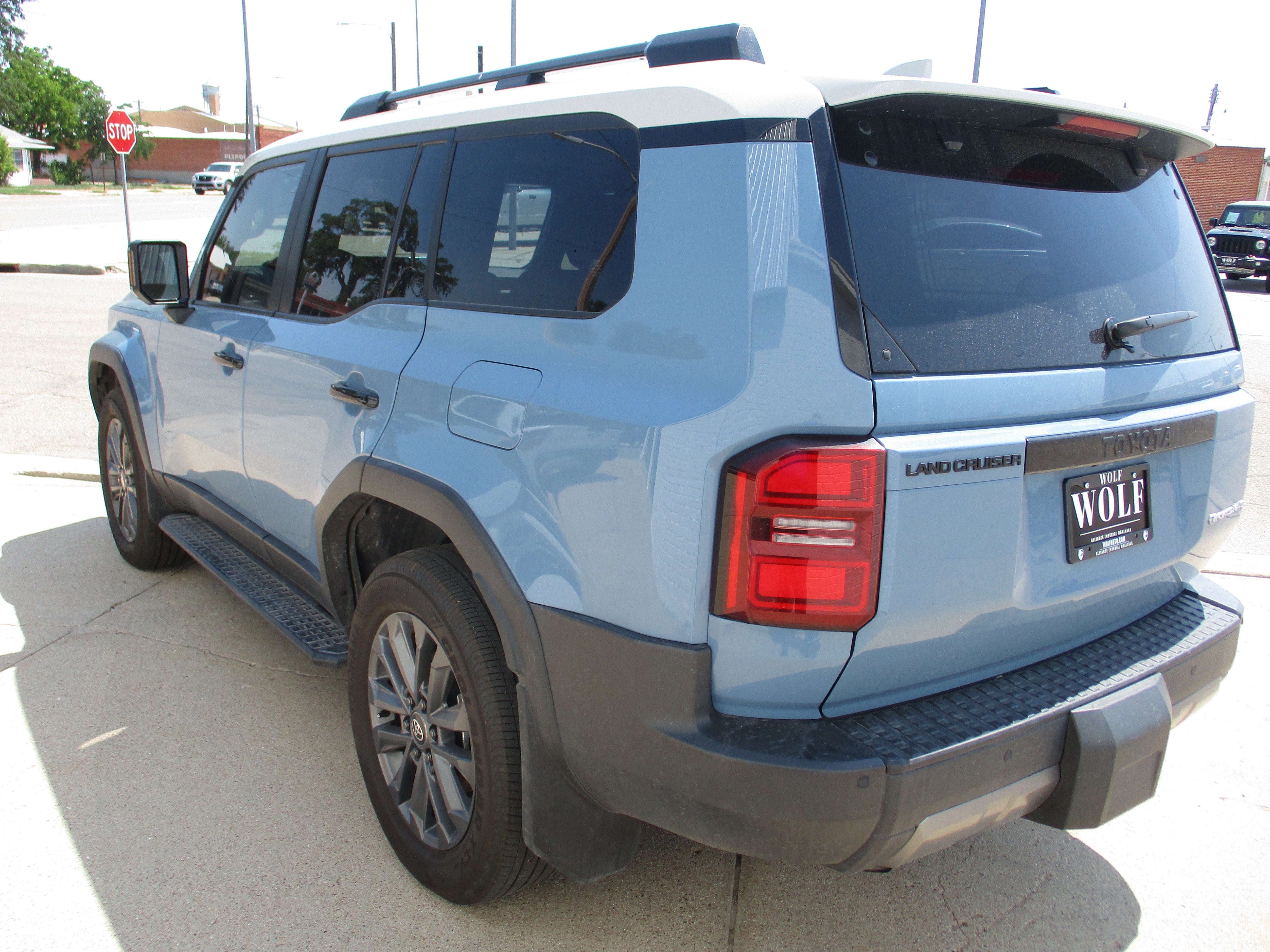 2025 Toyota Land Cruiser 4WD (Natl)