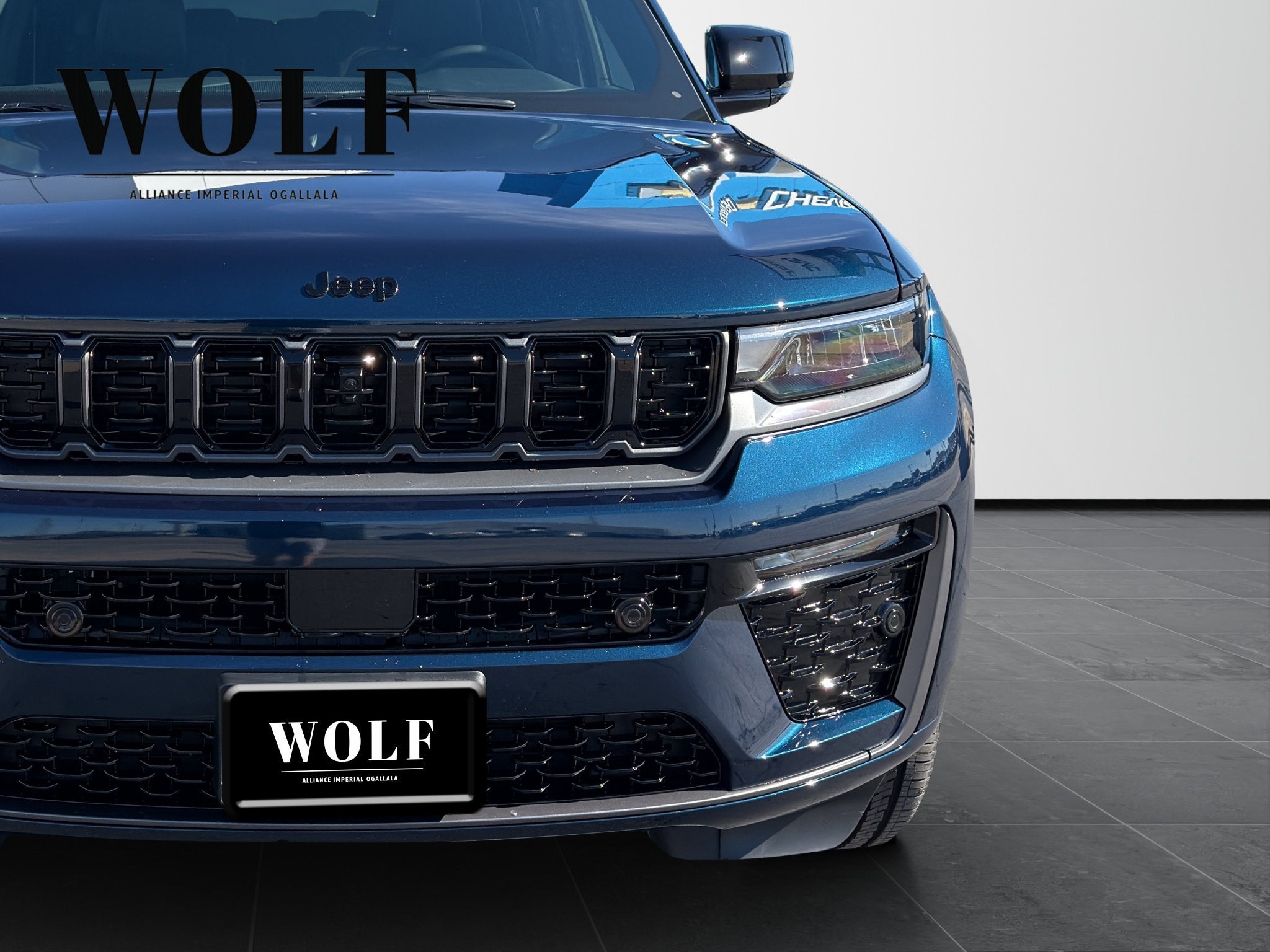 2027 Jeep Grand Cherokee GRAND CHEROKEE L LIMITED RESERVE 4X4