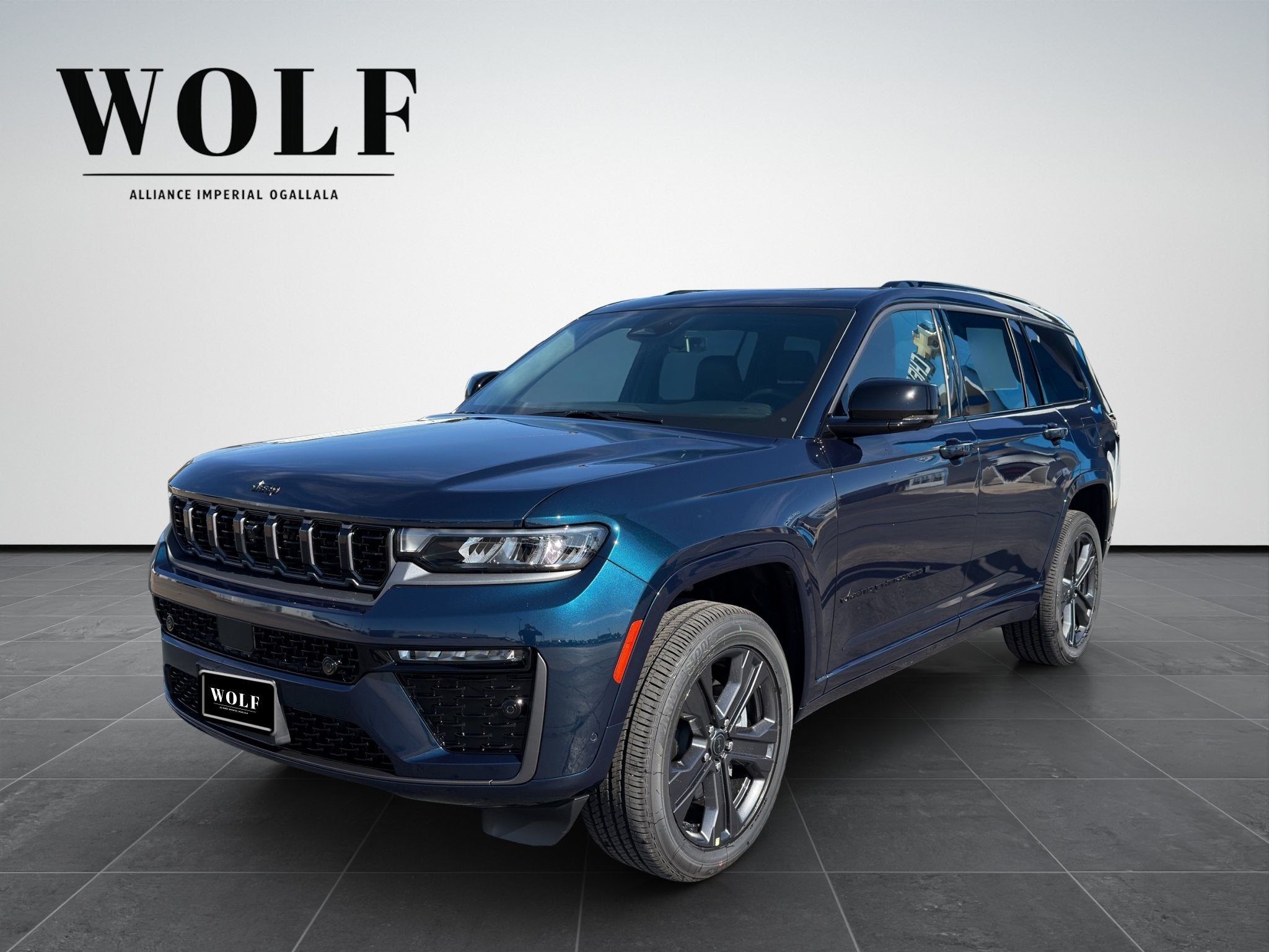 2027 Jeep Grand Cherokee GRAND CHEROKEE L LIMITED RESERVE 4X4
